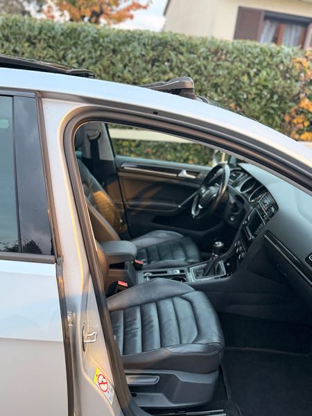 Volkswagen Golf Golf 7 toit ouvrant 2.0tdi très bien équipé