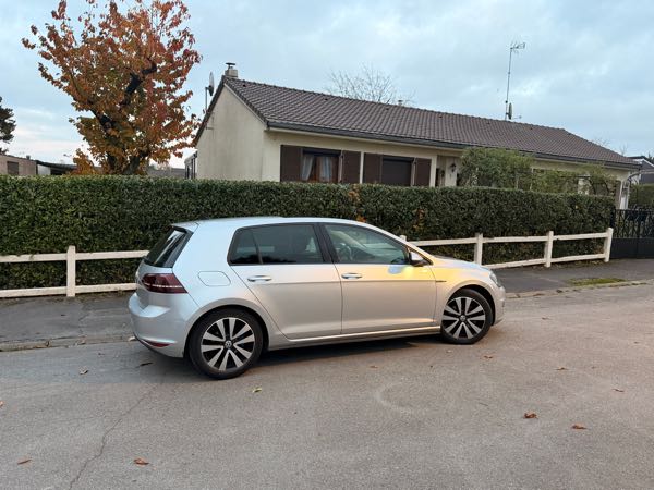 Volkswagen Golf Golf 7 toit ouvrant 2.0tdi très bien équipé