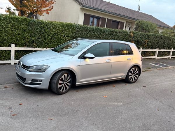 Volkswagen Golf Golf 7 toit ouvrant 2.0tdi très bien équipé