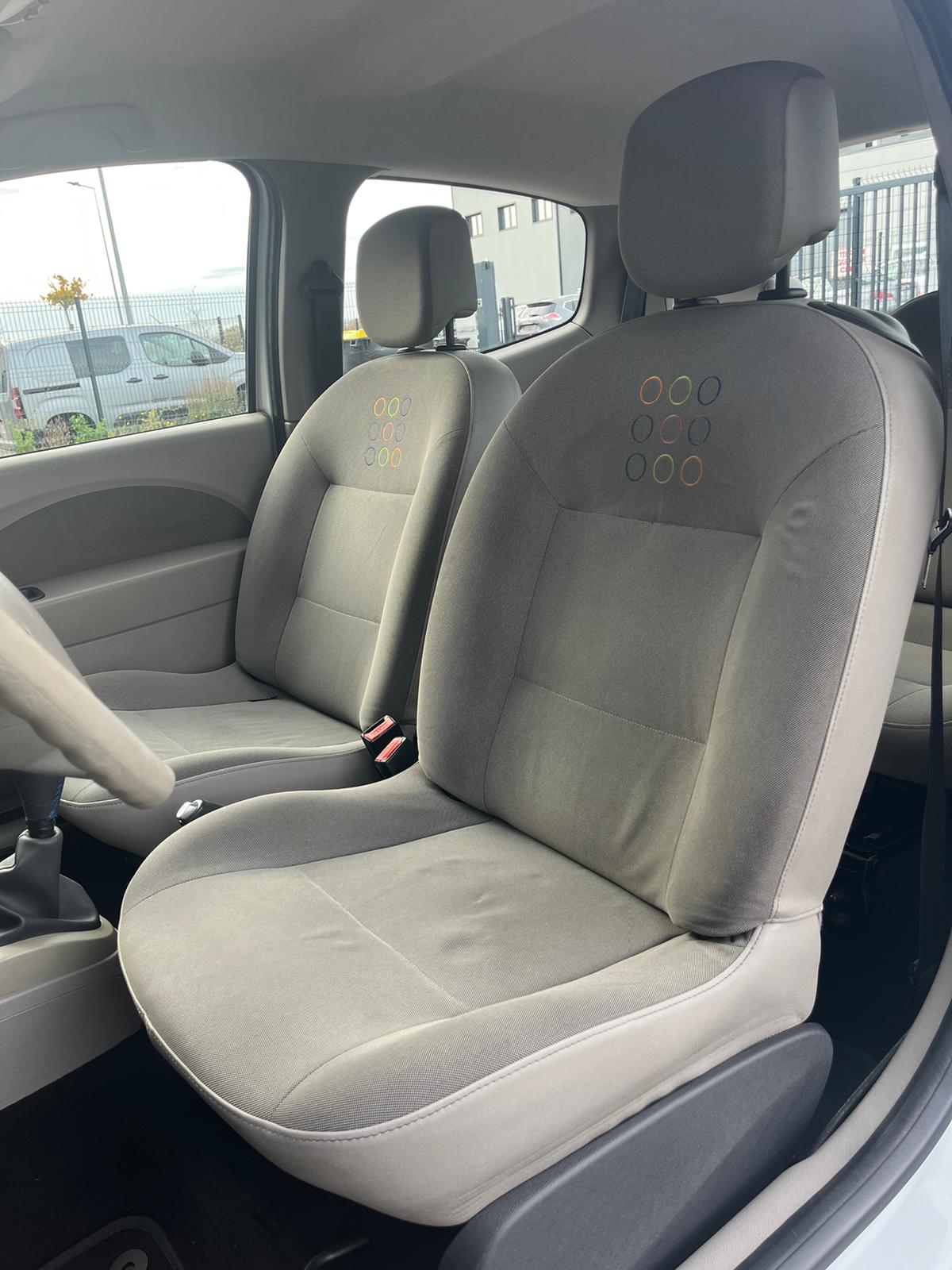 Renault Twingo 2 TREND 1.5 DCI 65CH