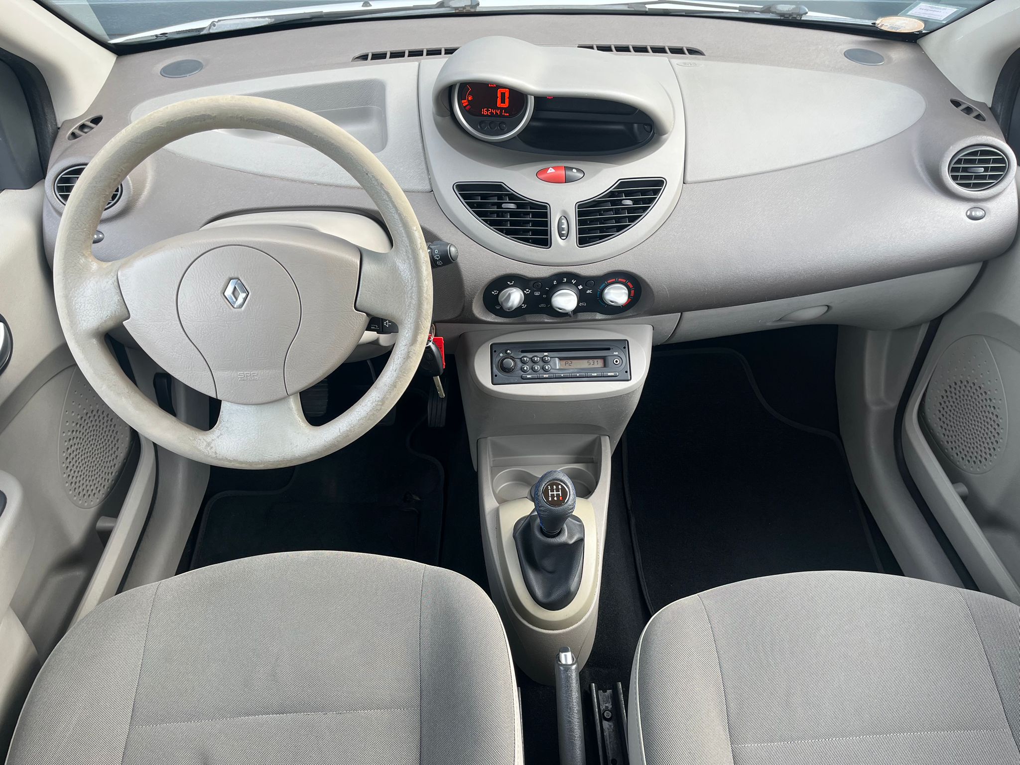 Renault Twingo 2 TREND 1.5 DCI 65CH