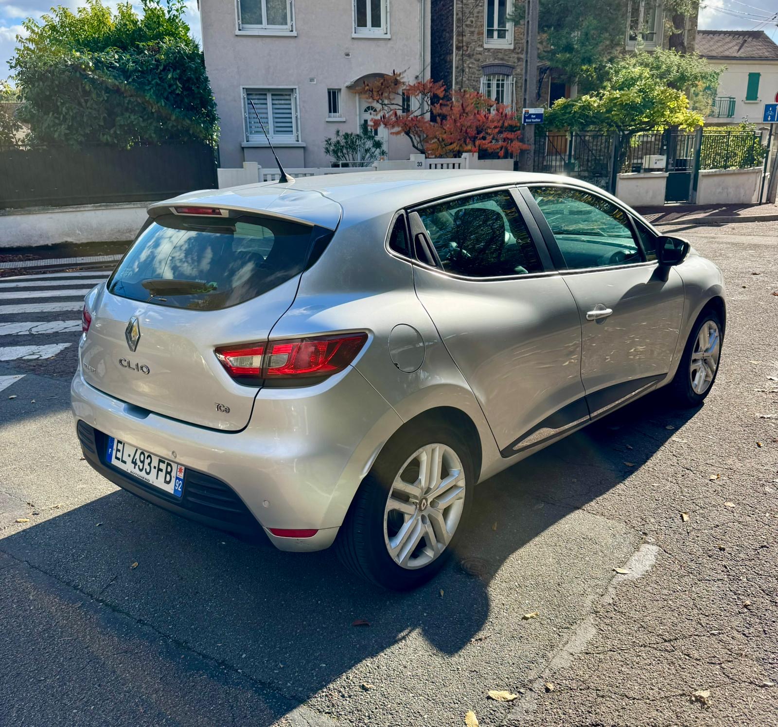 Renault Clio IV (2) 0.9 TCE 90 ENERGY BUSINESS