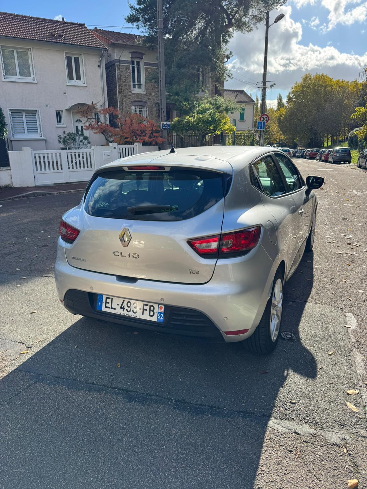 Renault Clio IV (2) 0.9 TCE 90 ENERGY BUSINESS