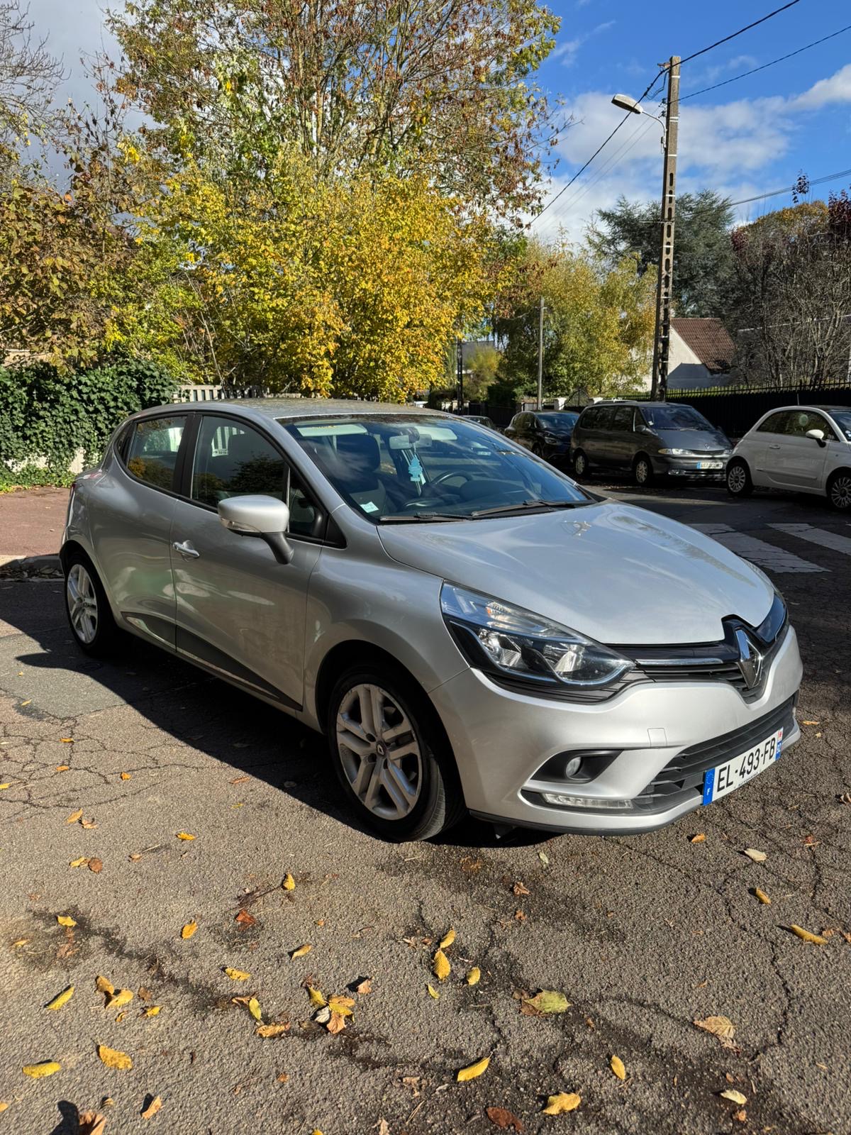 Renault Clio IV (2) 0.9 TCE 90 ENERGY BUSINESS