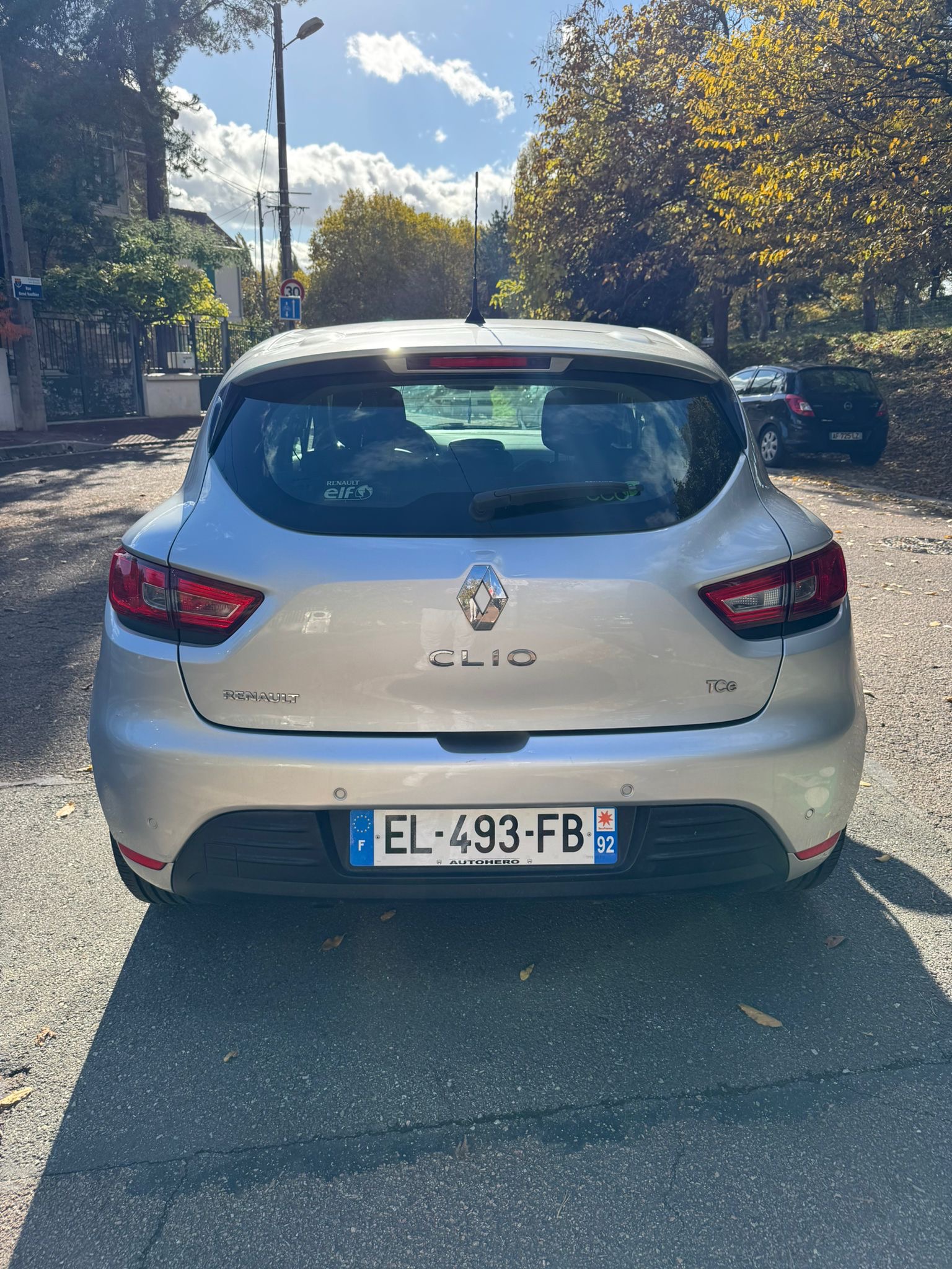 Renault Clio IV (2) 0.9 TCE 90 ENERGY BUSINESS