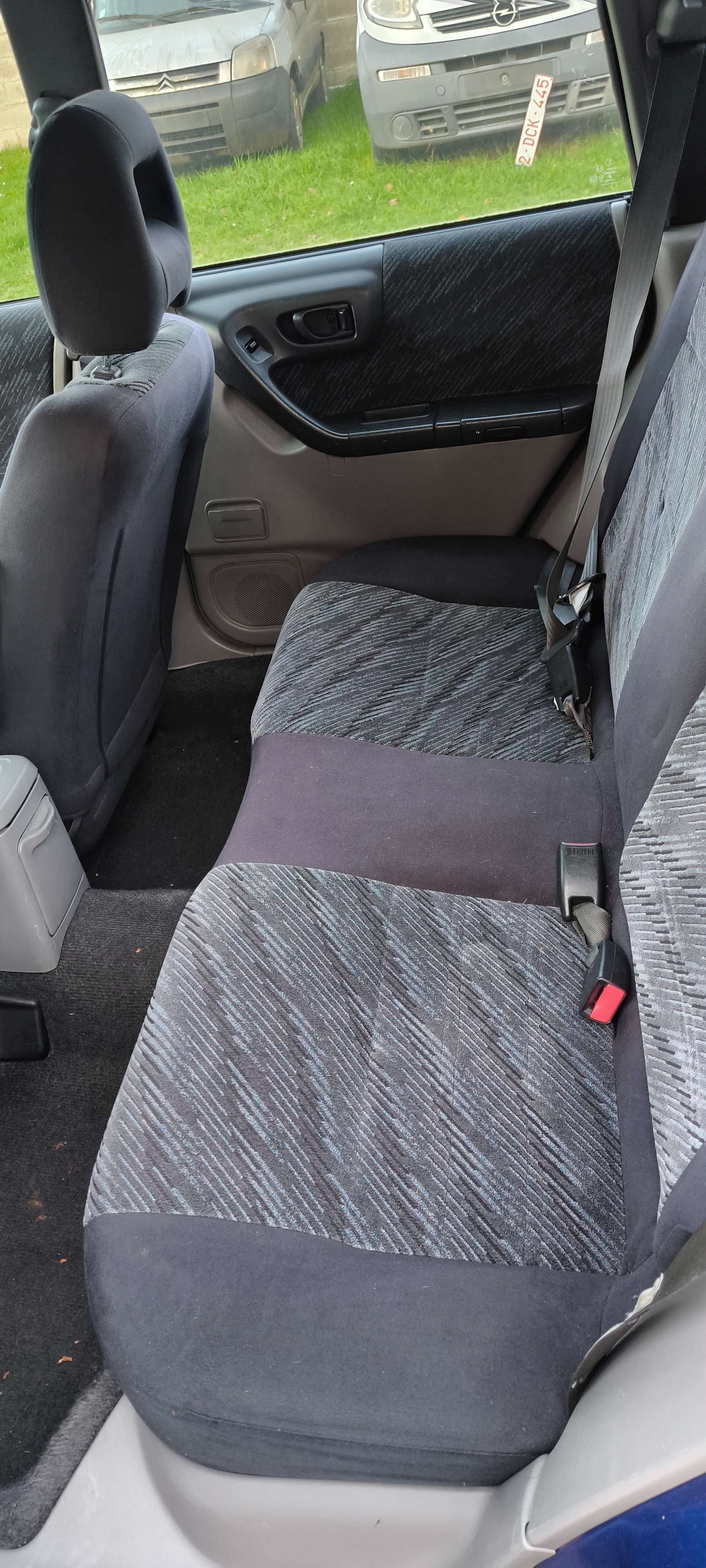 Subaru Forester 2.0 essence 2001 218000 boite automatique