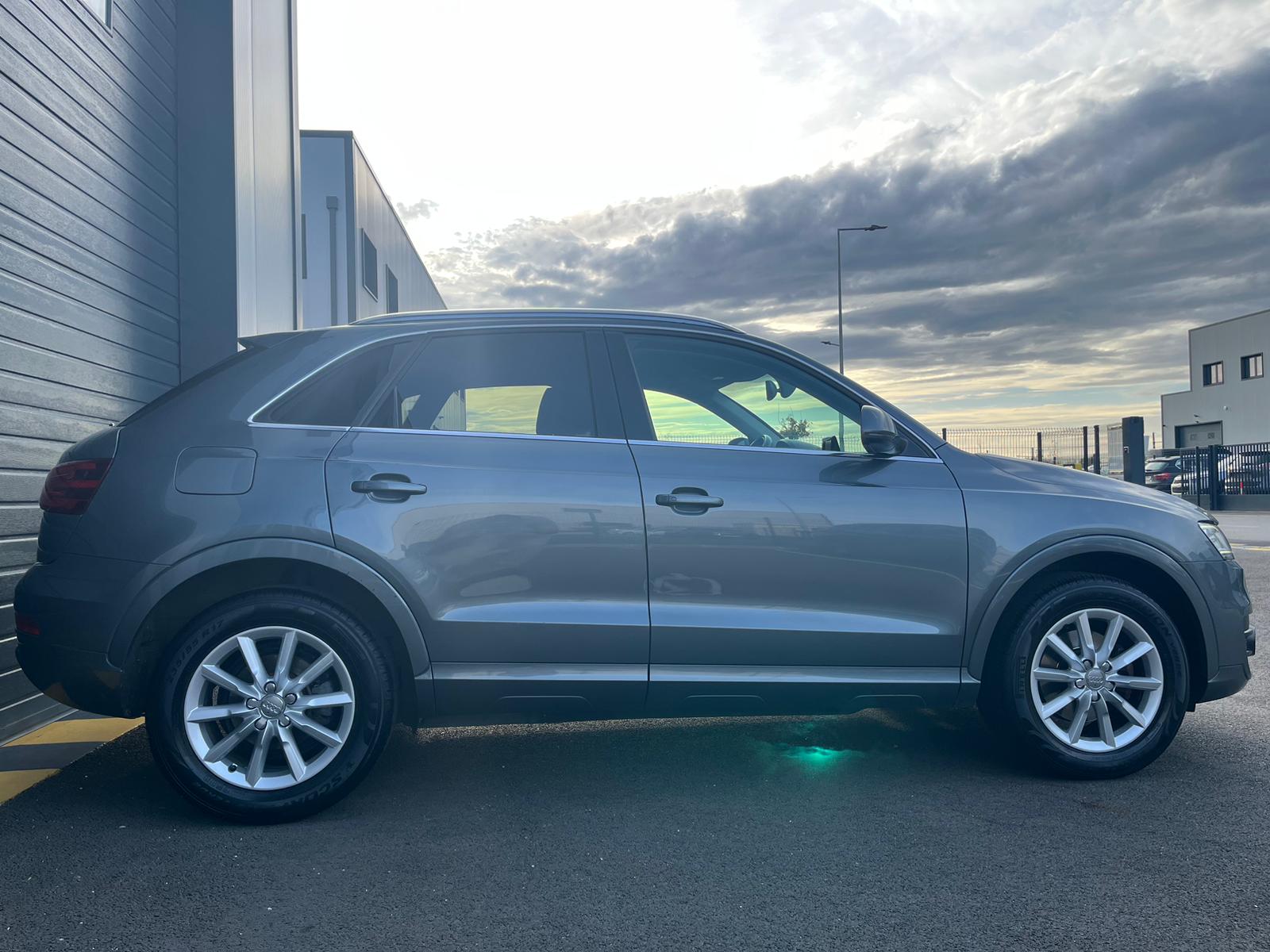 Audi Q3 AMBITION LUXE 2.0 TDI 140CH