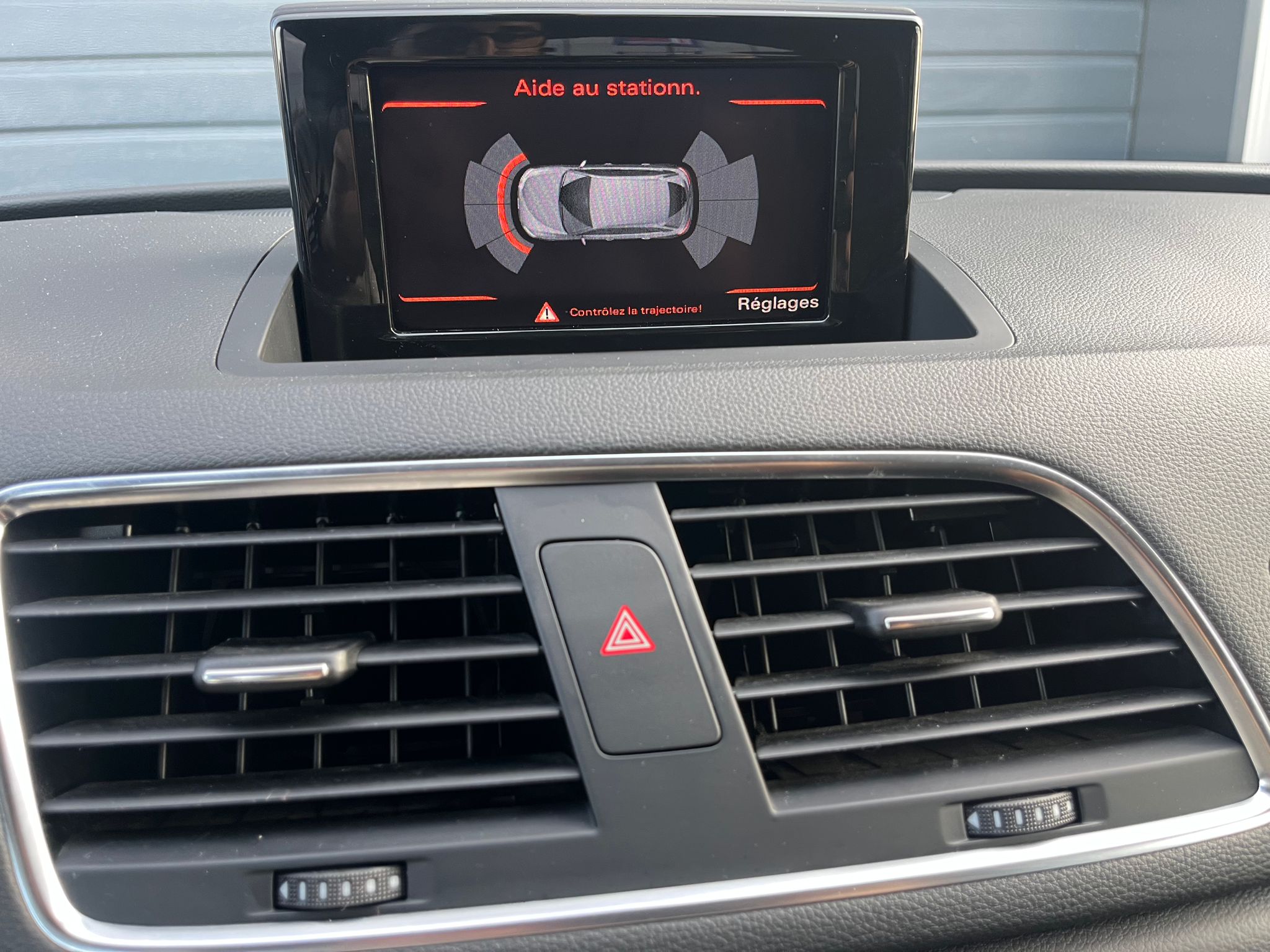 Audi Q3 AMBITION LUXE 2.0 TDI 140CH