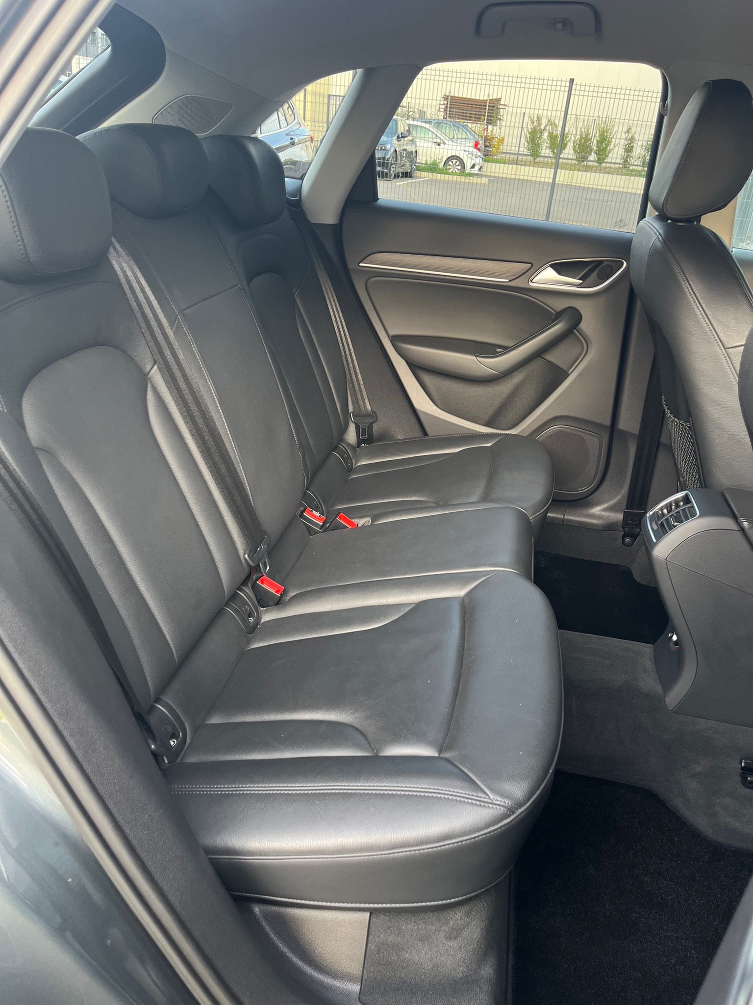 Audi Q3 AMBITION LUXE 2.0 TDI 140CH