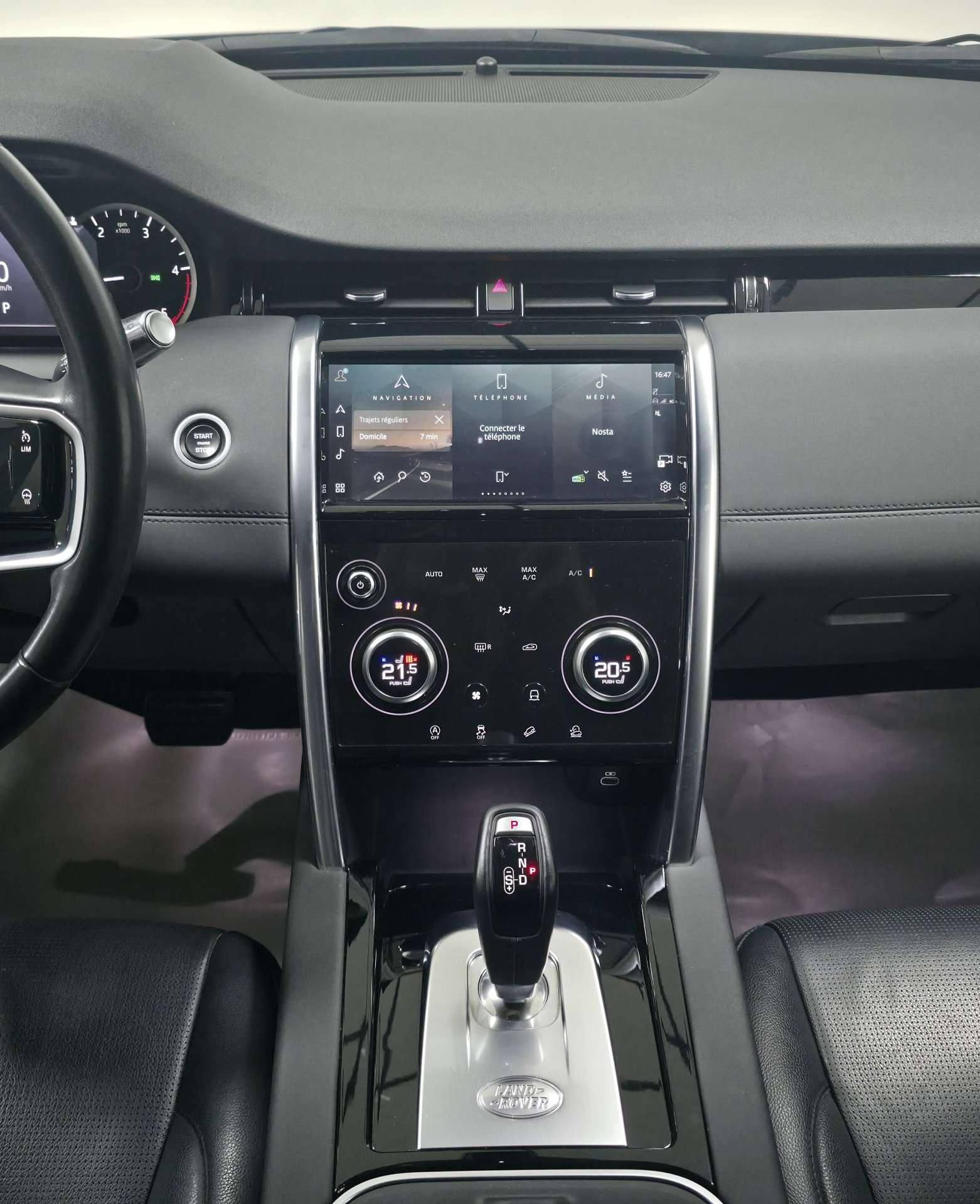 Land Rover Discovery Sport 2.0 TD FACELIFT CAM 360/FULL OPT/1ER PROPRIETAIRE