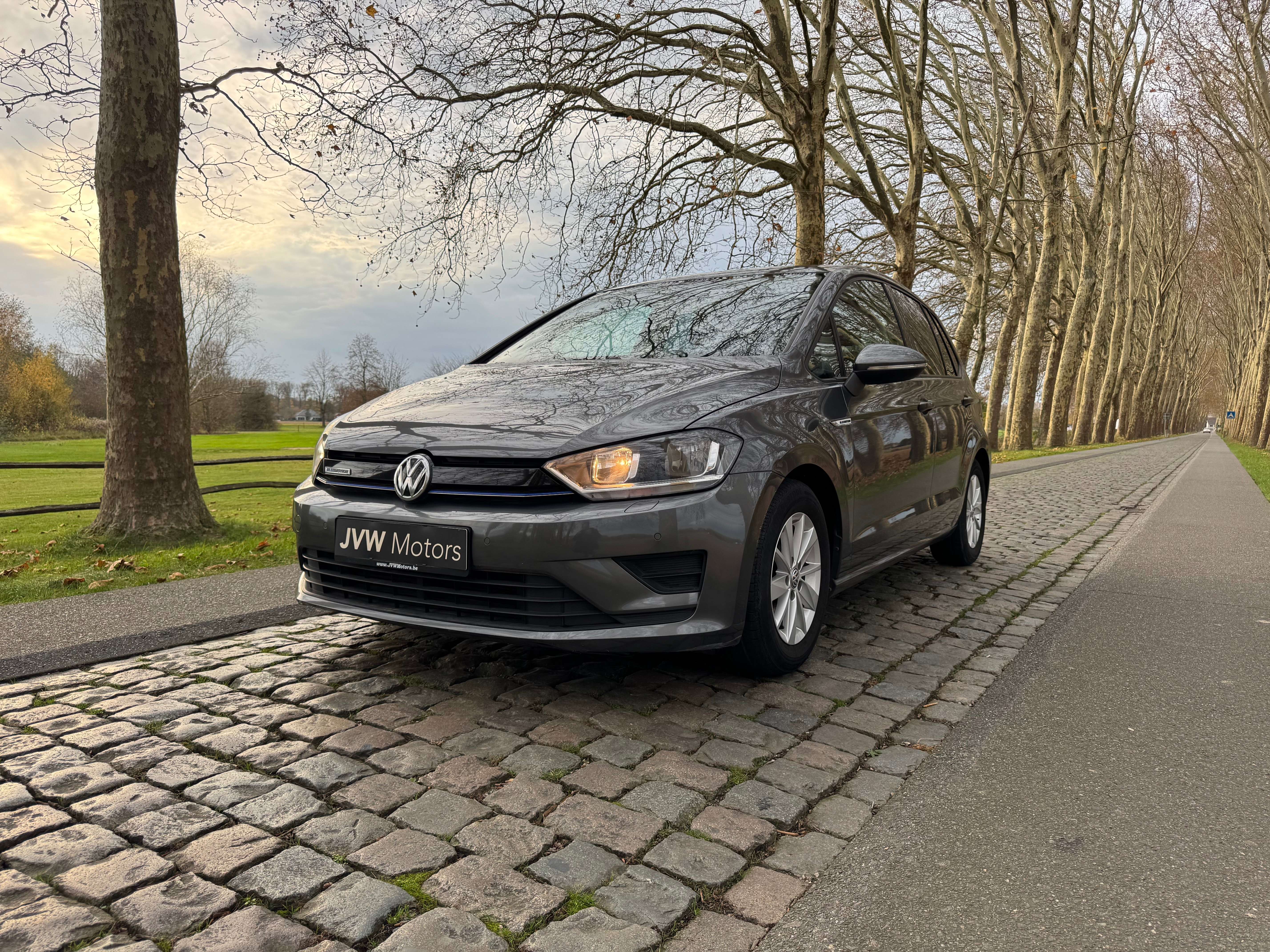 Volkswagen Golf Sportsvan 2017 * Benzine * DSG * Airco * Garantie