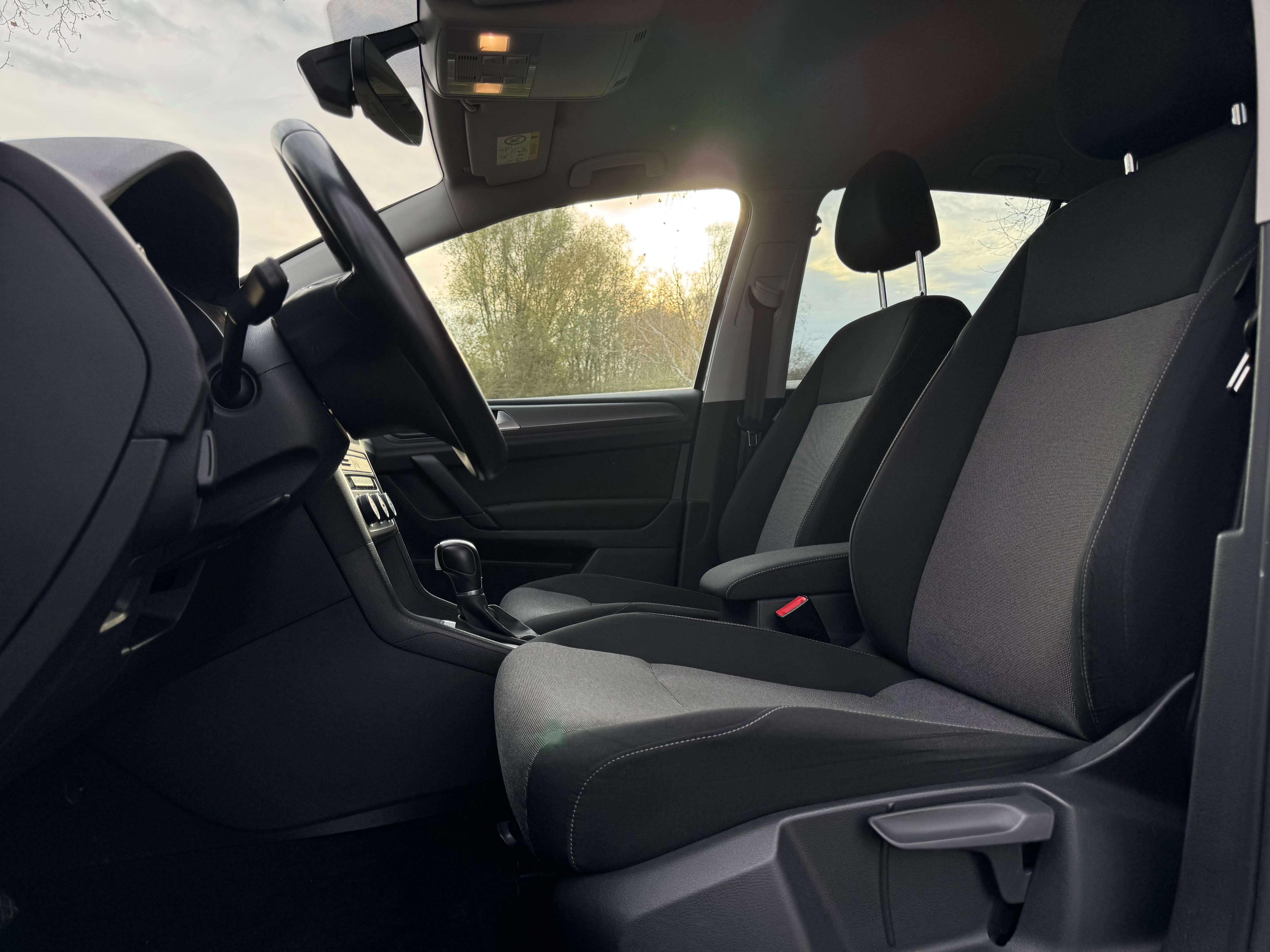 Volkswagen Golf Sportsvan 2017 * Benzine * DSG * Airco * Garantie