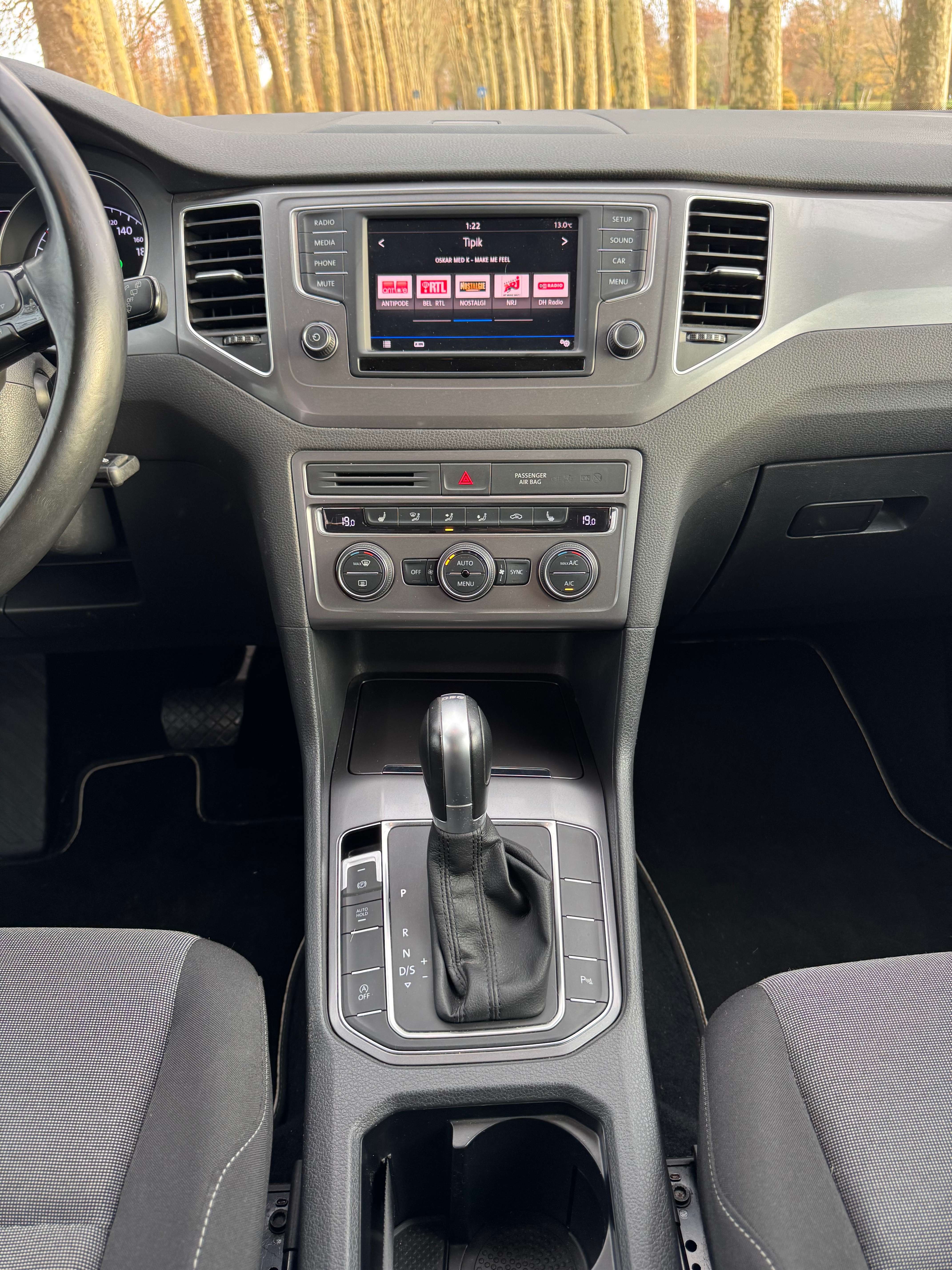 Volkswagen Golf Sportsvan 2017 * Benzine * DSG * Airco * Garantie