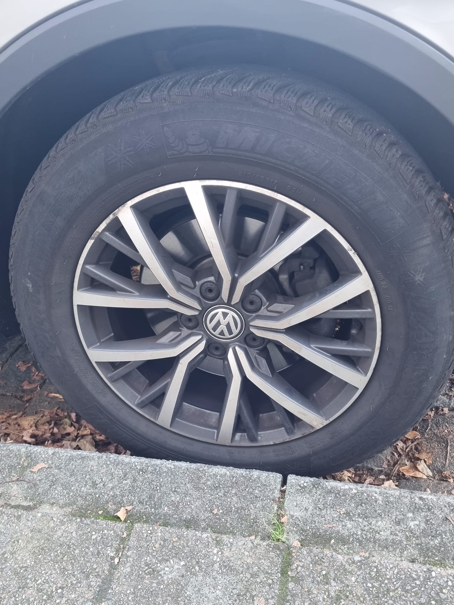 Volkswagen Tiguan II (2) 2.0 TDI 150 8CV 2.0 TDI