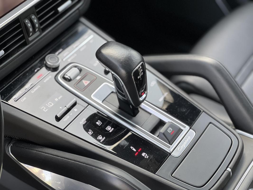 Porsche Cayenne Coupé Turbo S E-Hybrid - Français 1ère main Entretiens Porsche Chrono Céramique