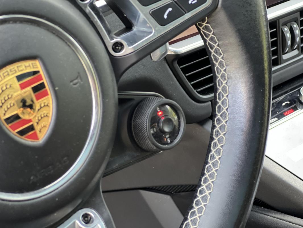 Porsche Cayenne Coupé Turbo S E-Hybrid - Français 1ère main Entretiens Porsche Chrono Céramique