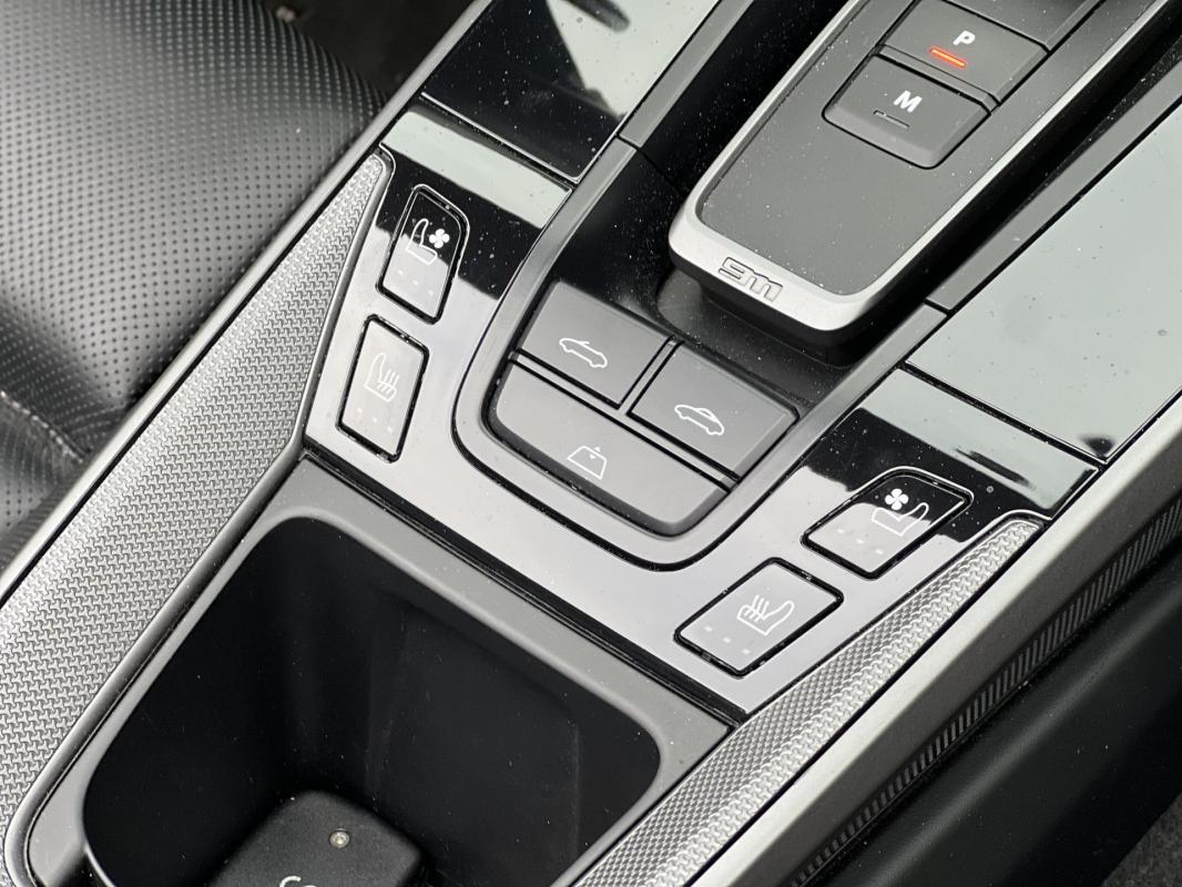 Porsche 911 992 Carrera 4S Cabriolet - Chrono PDLS+ Lift Carnet Suivi Porsche -Immat France