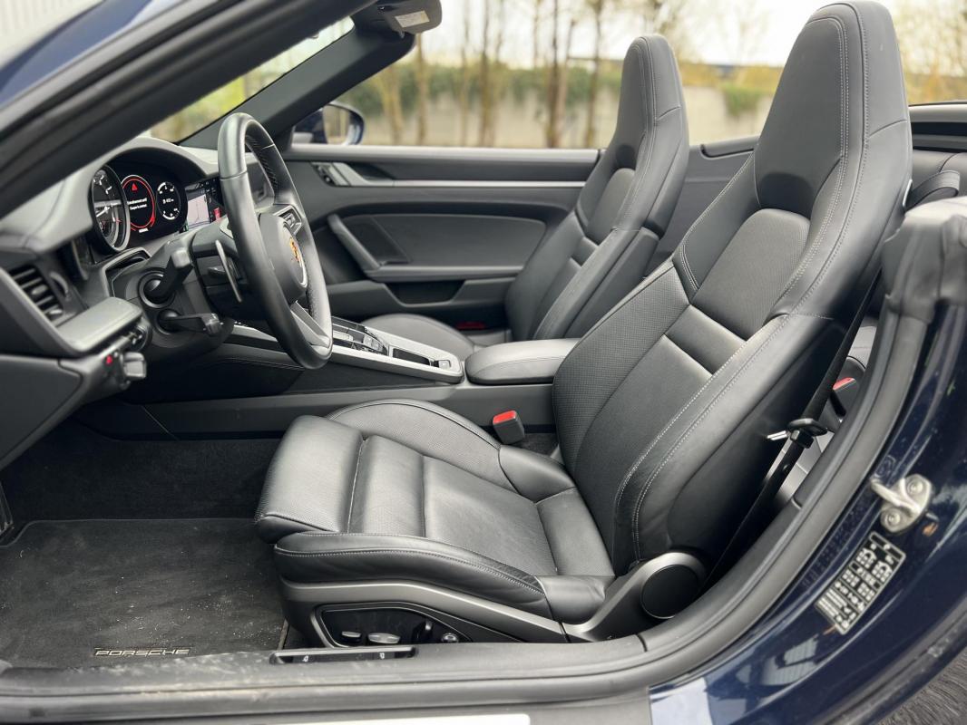 Porsche 911 992 Carrera 4S Cabriolet - Chrono PDLS+ Lift Carnet Suivi Porsche -Immat France
