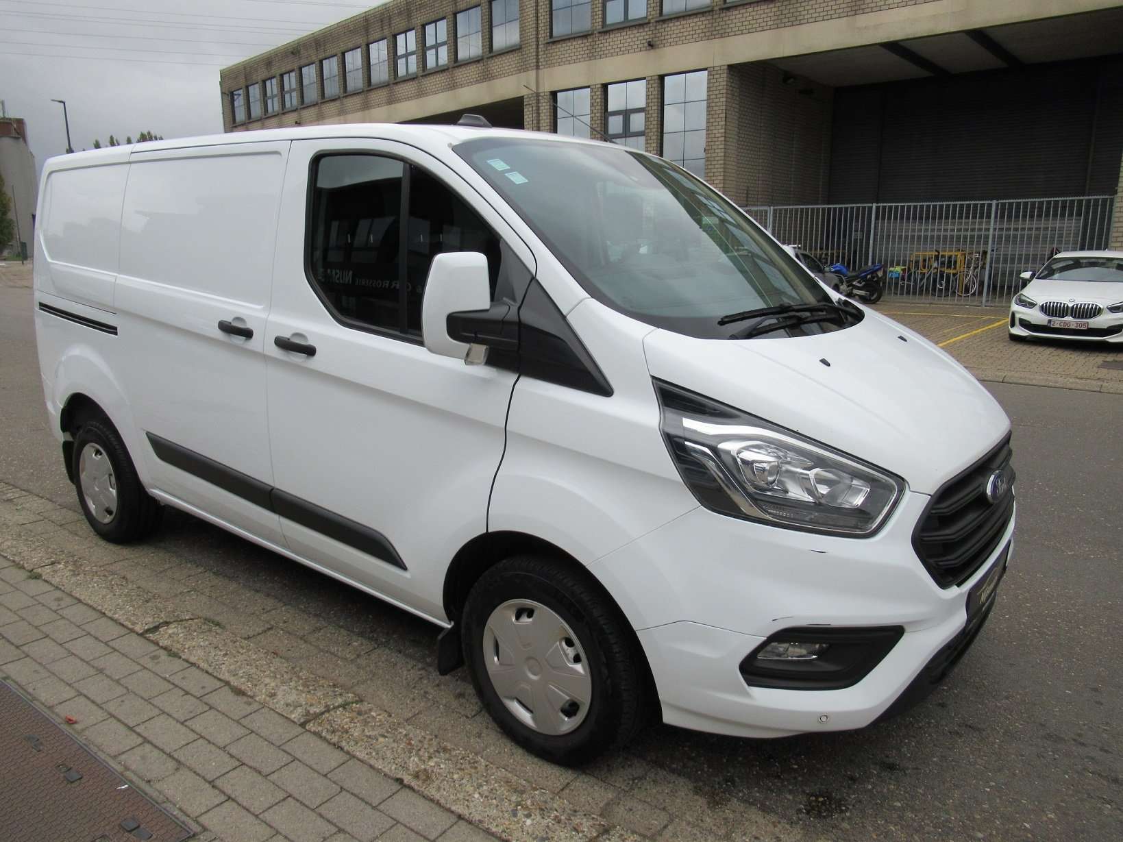 Ford Transit Custom 2.0 TDCI L1H1-3 Plaatsen-Airco-PDC V+A-Cruise