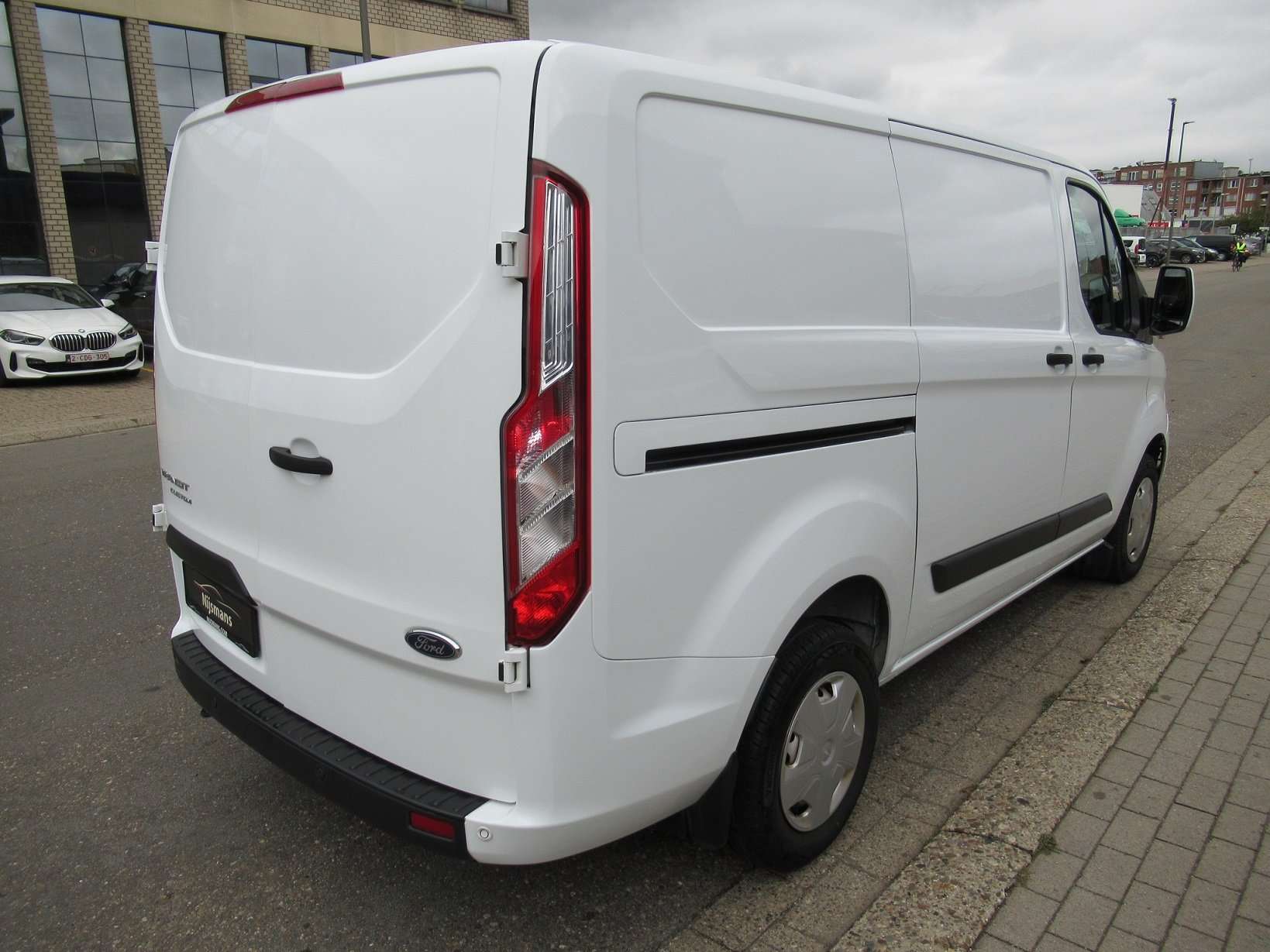 Ford Transit Custom 2.0 TDCI L1H1-3 Plaatsen-Airco-PDC V+A-Cruise