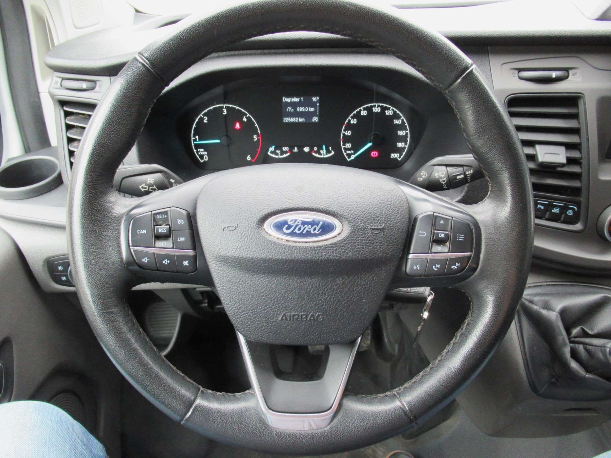 Ford Transit Custom 2.0 TDCI L1H1-3 Plaatsen-Airco-PDC V+A-Cruise