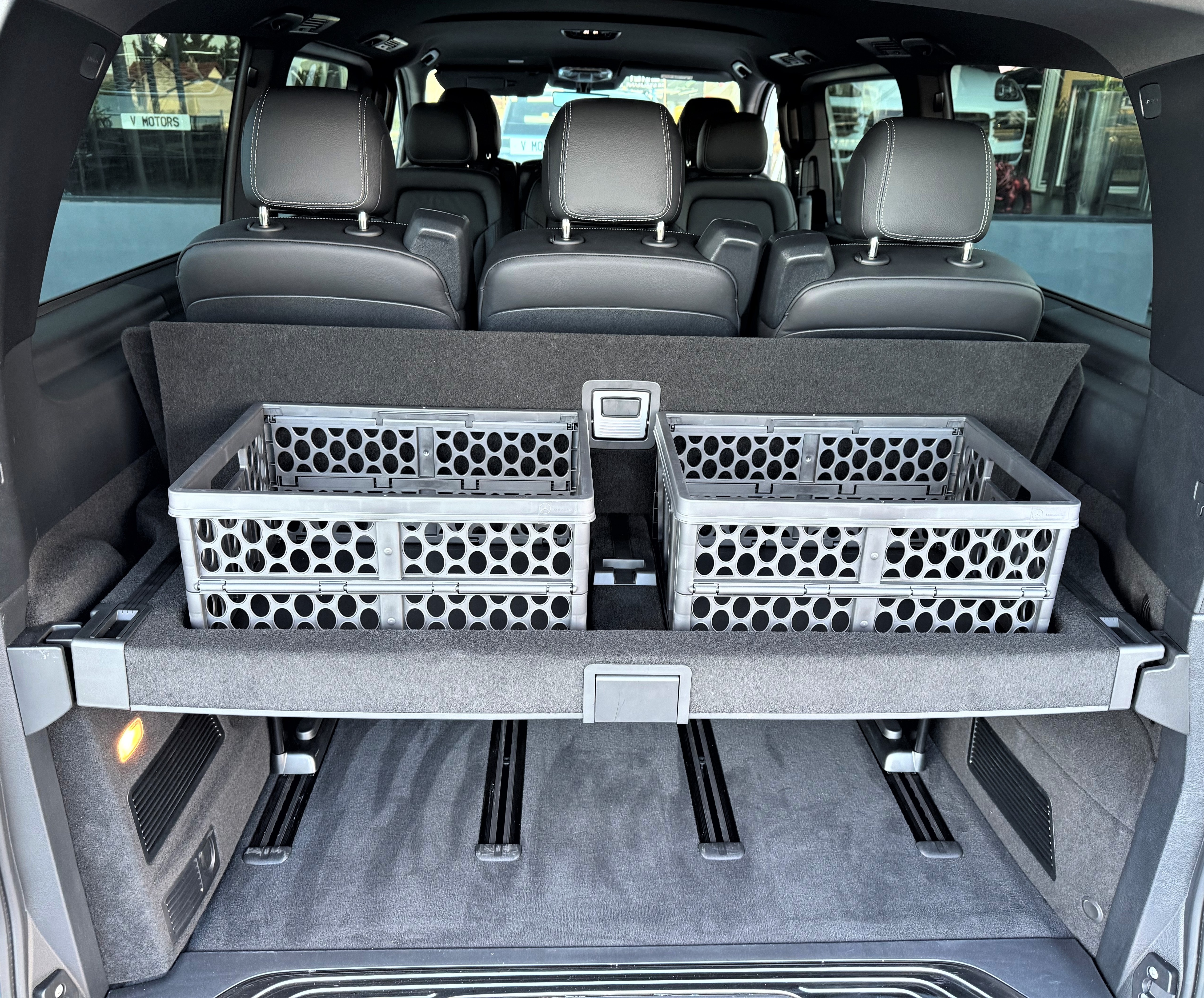 Mercedes-Benz Classe V II (2) LONG 250 d Avantgarde AMG Line Design' New 1er Main