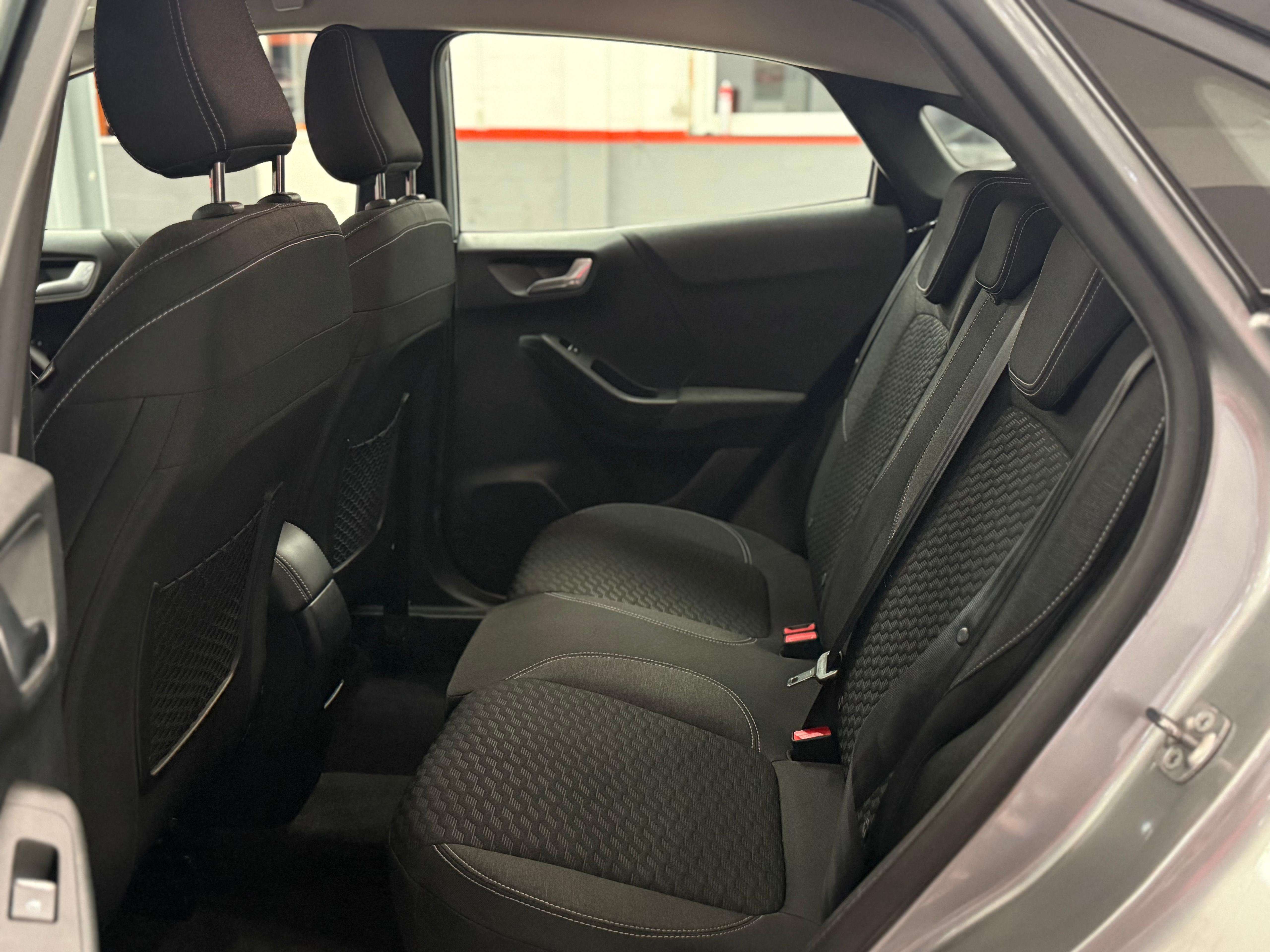 Ford Puma *NAVI*RADAR*JANTES*CLIM*