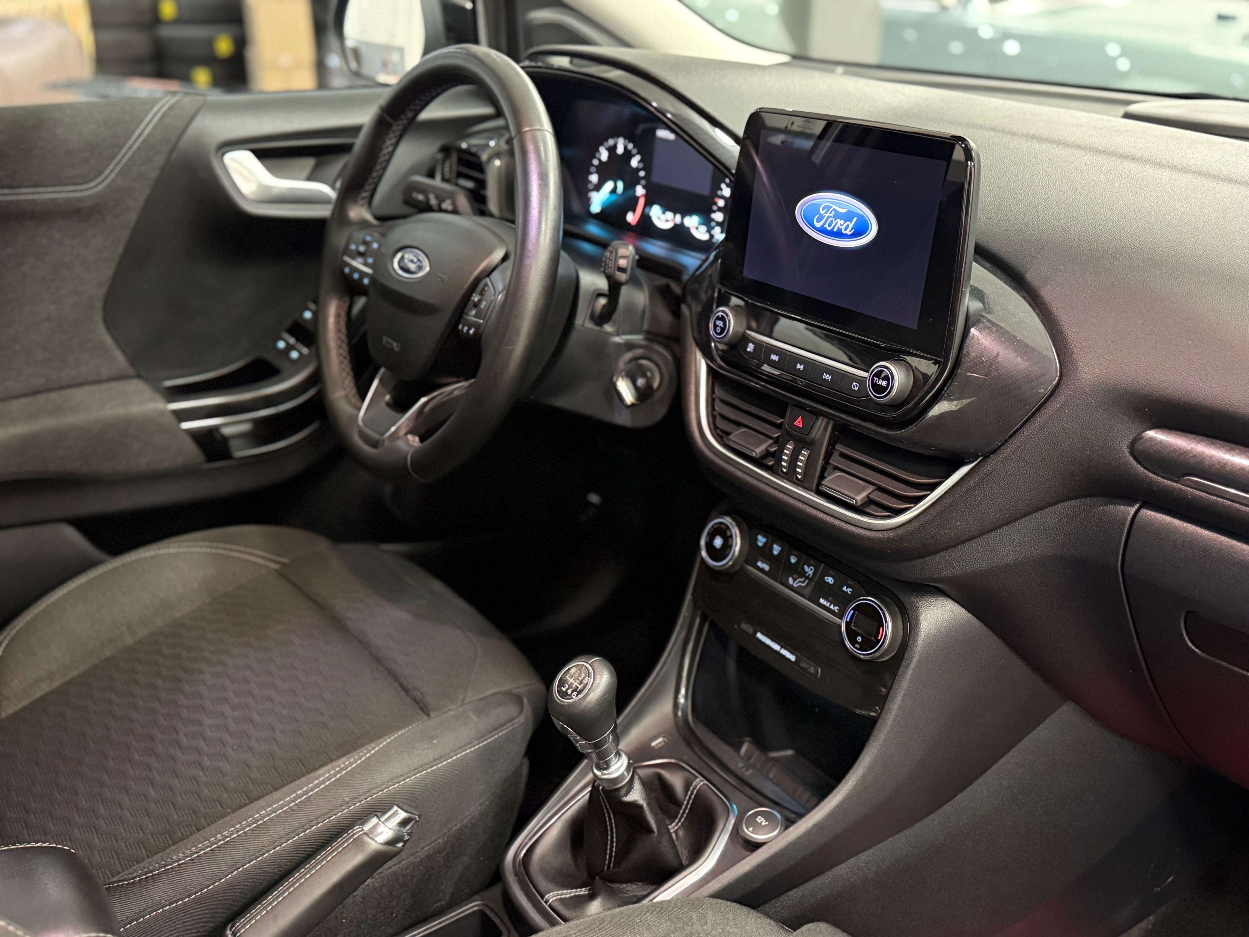 Ford Puma *NAVI*RADAR*JANTES*CLIM*