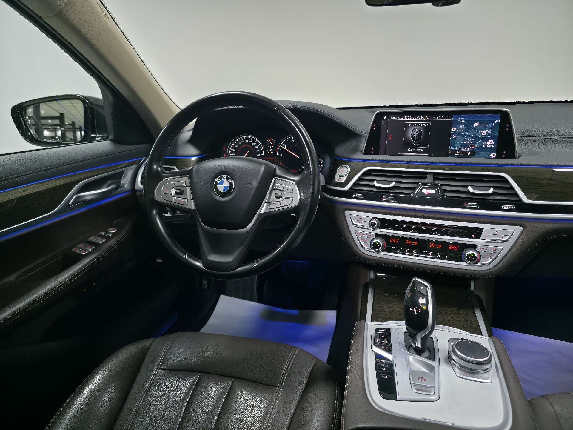 BMW 725 dA TOIT OUV/CAMERA 360/SUSP PNEUMATIQUE/FULL OPT