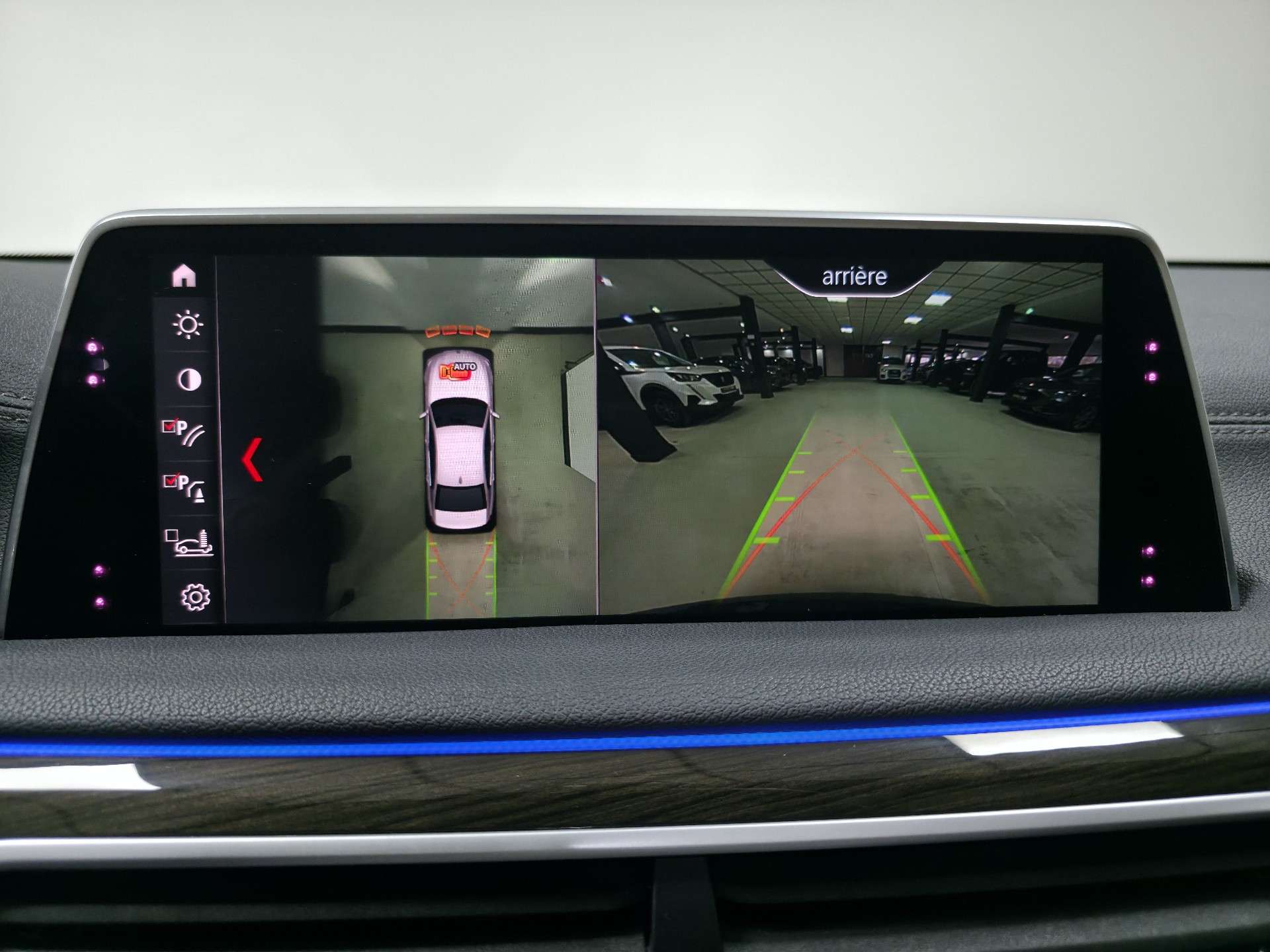 BMW 725 dA TOIT OUV/CAMERA 360/SUSP PNEUMATIQUE/FULL OPT