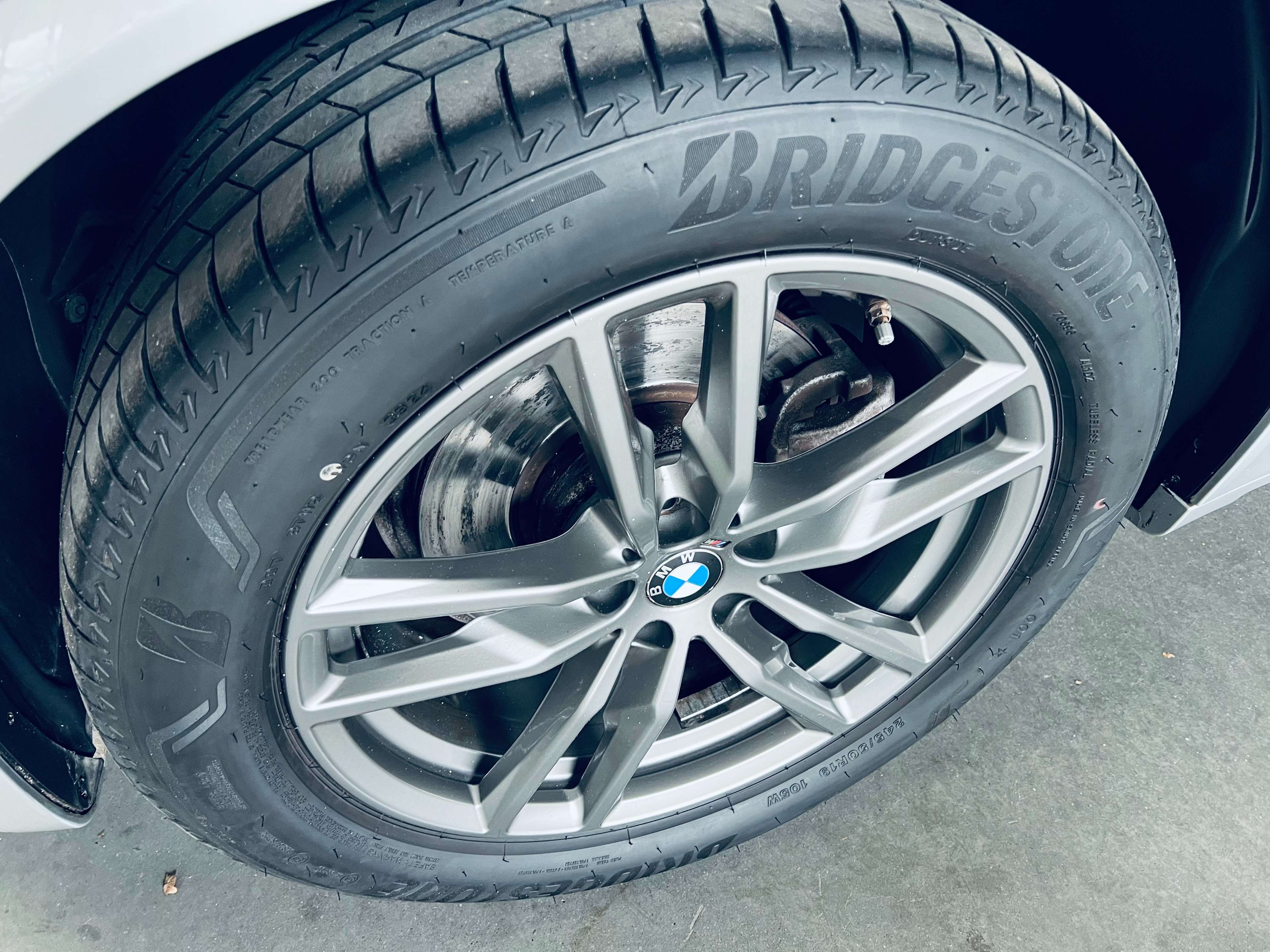 BMW X4 xDrive20iA+PACK M+HUD+PANO+KEYLESS+CARNET+GARANTIE