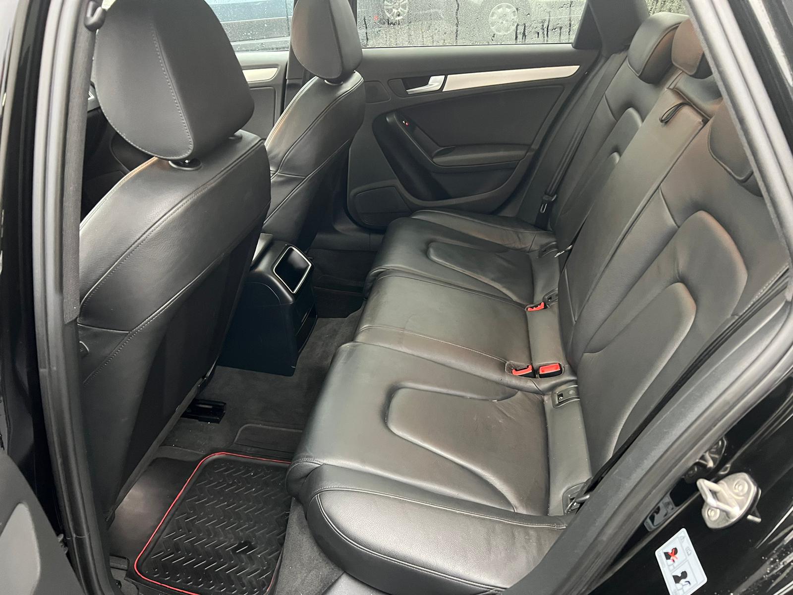 Audi A4 Allroad (2) 2.0 TDI 150 BUSINESS LINE QUATTRO