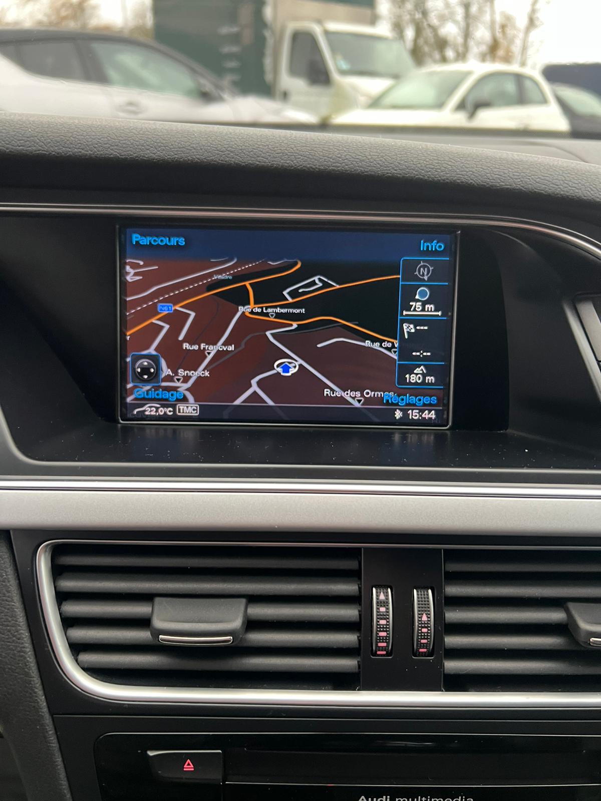 Audi A4 Allroad (2) 2.0 TDI 150 BUSINESS LINE QUATTRO