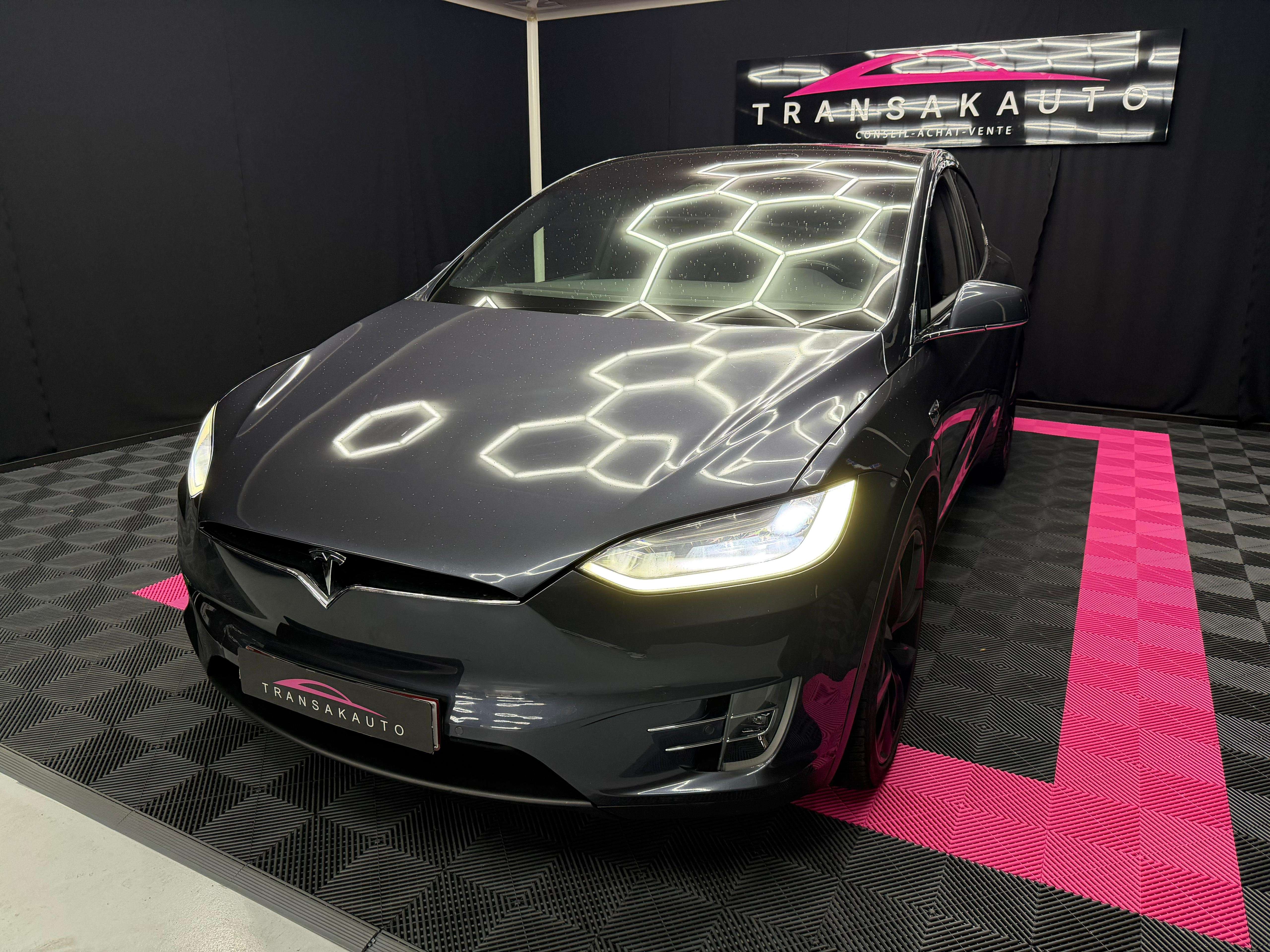 Tesla Model X Model X 100 kWh Dual Motor