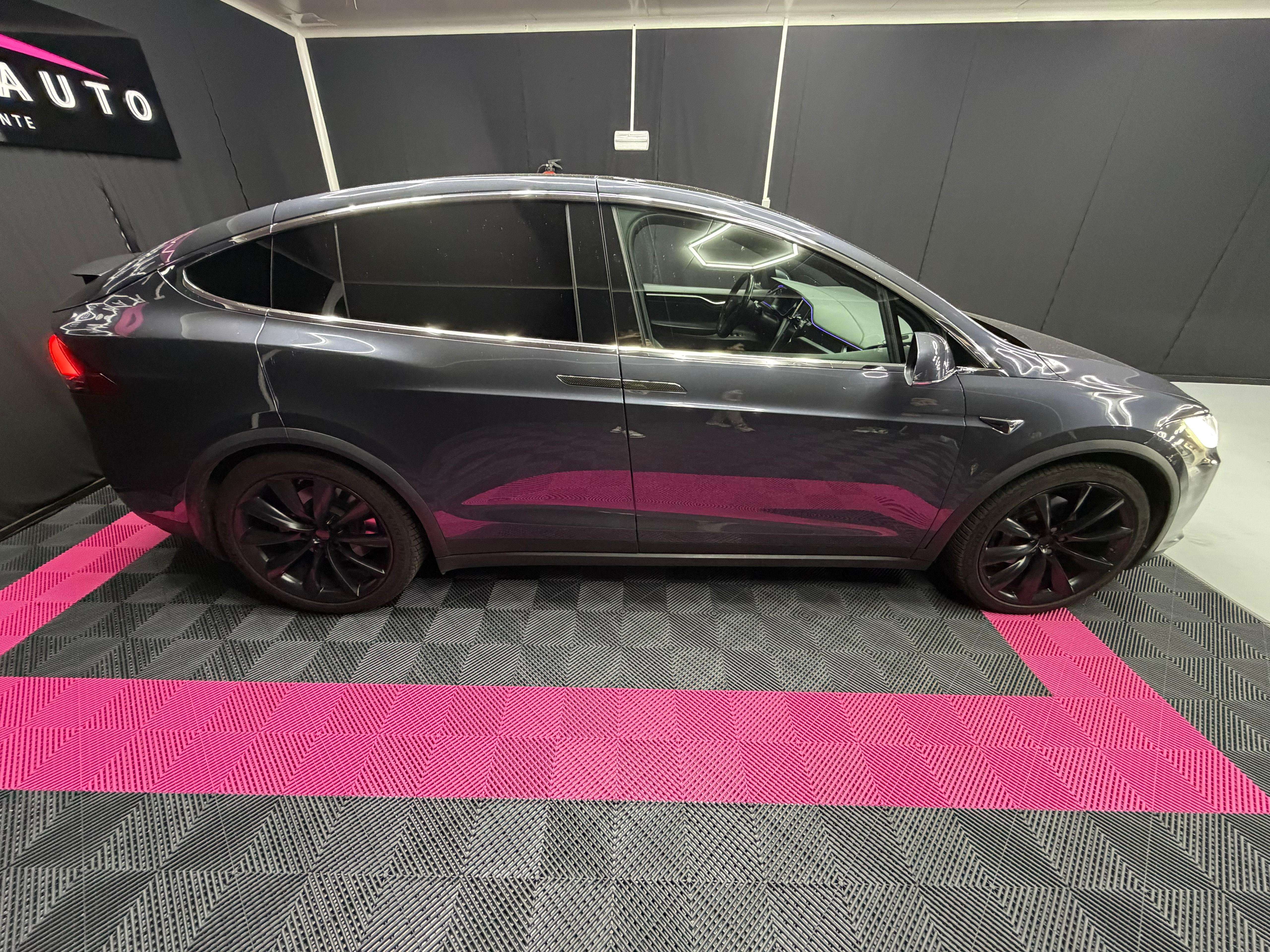 Tesla Model X Model X 100 kWh Dual Motor