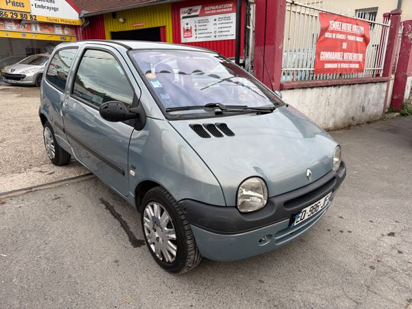Renault Twingo II (2) 1.2 LEV 16V 75 PEPITE ECO2