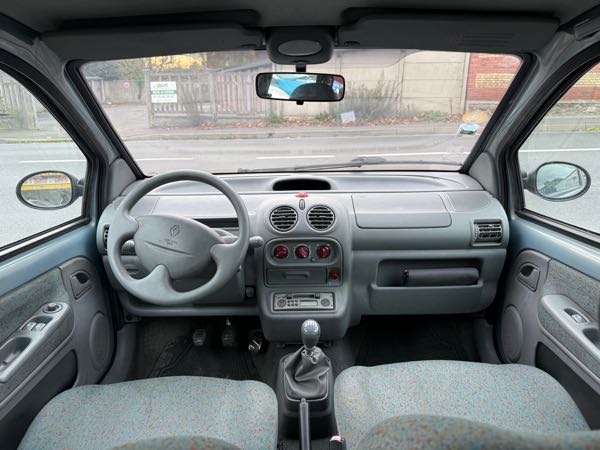 Renault Twingo II (2) 1.2 LEV 16V 75 PEPITE ECO2