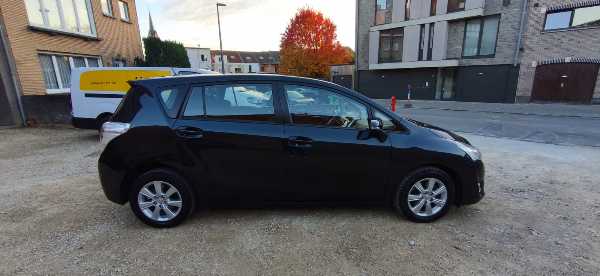 Toyota Verso (2) 112 D-4D FAP ACTIVE