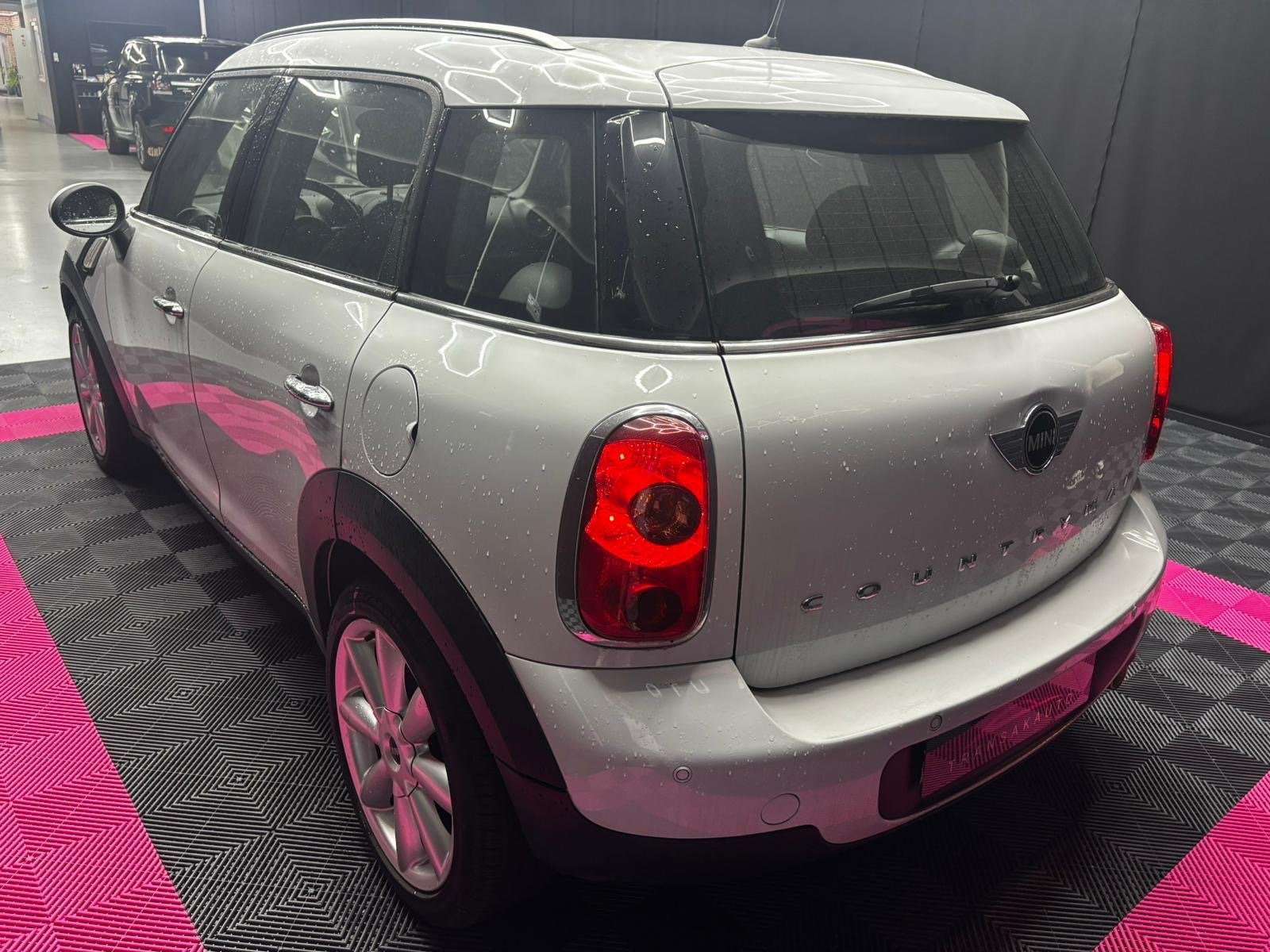 MINI Cooper D Countryman 1.6 / EURO 6 / CARNET MINI / BELGE