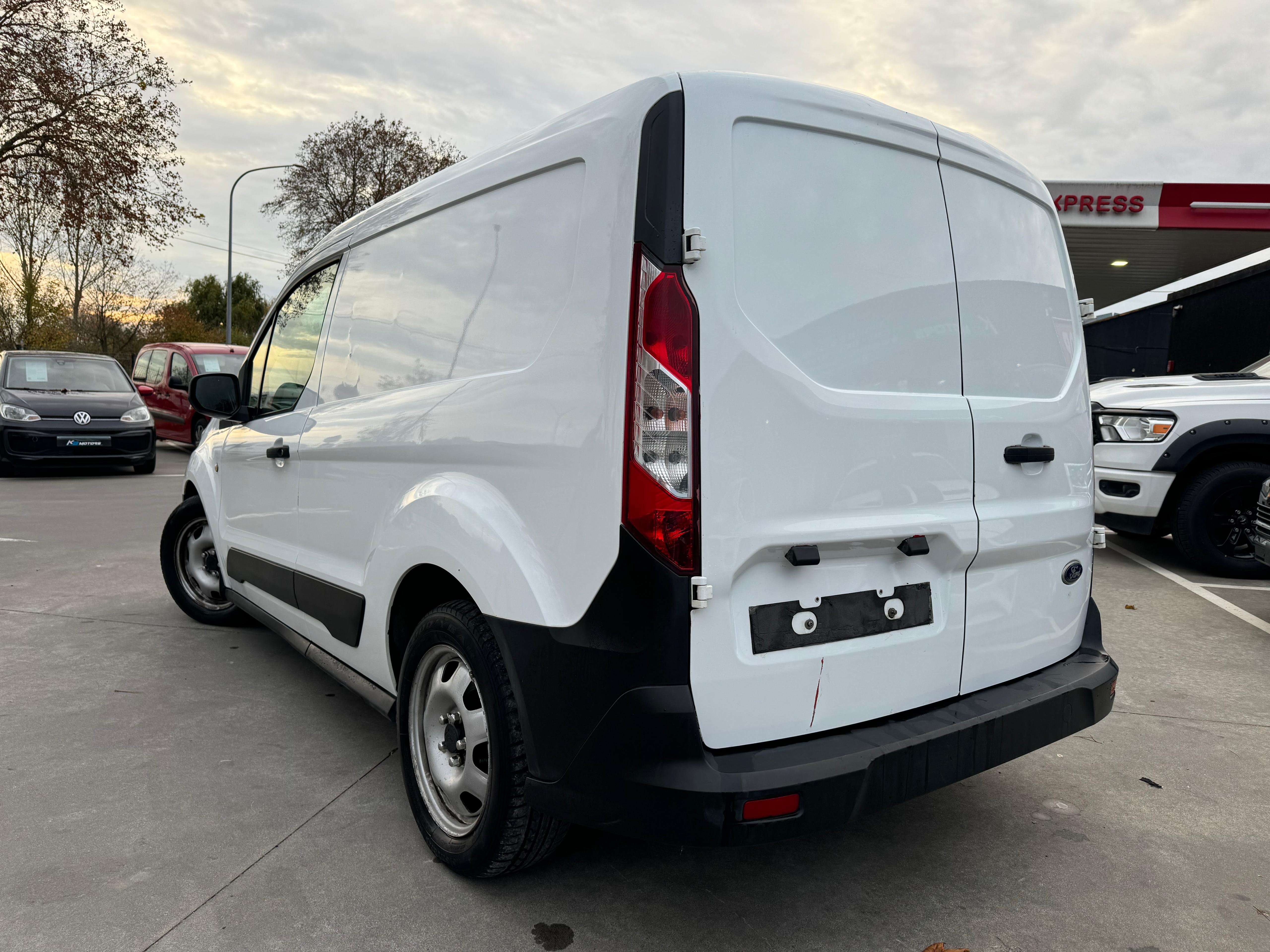 Ford Transit Connect 200 1.5 TDCi TVA DEDUCTIBLE