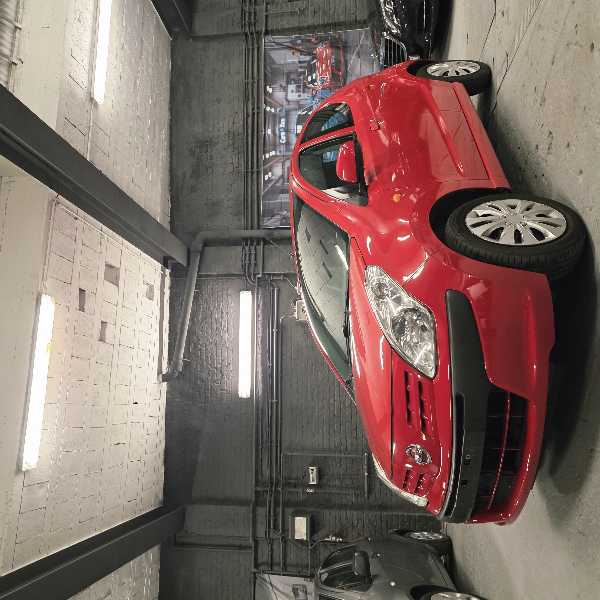 Nissan Pixo 1.0i