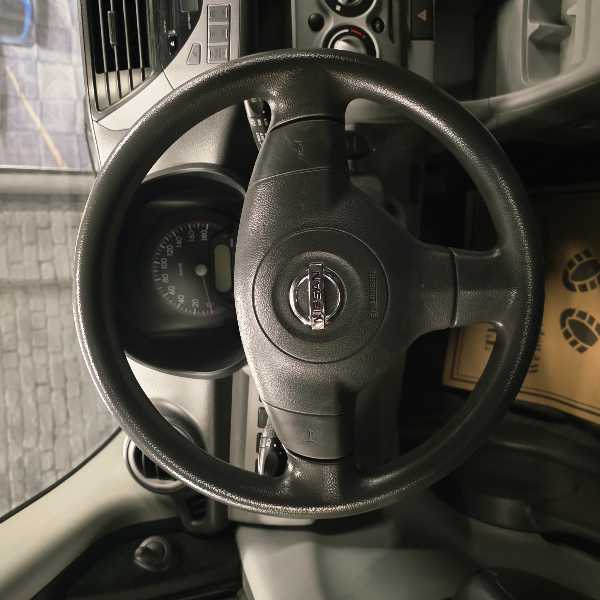 Nissan Pixo 1.0i