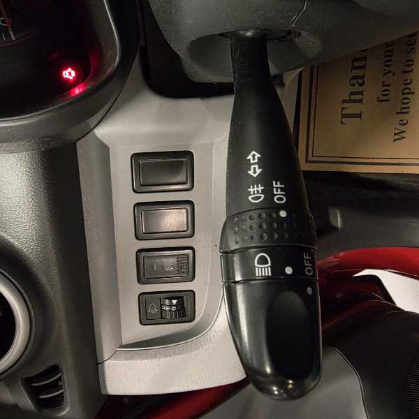 Nissan Pixo 1.0i