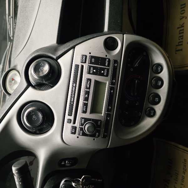 Ford Ka 1.3i Airco Essence 2006