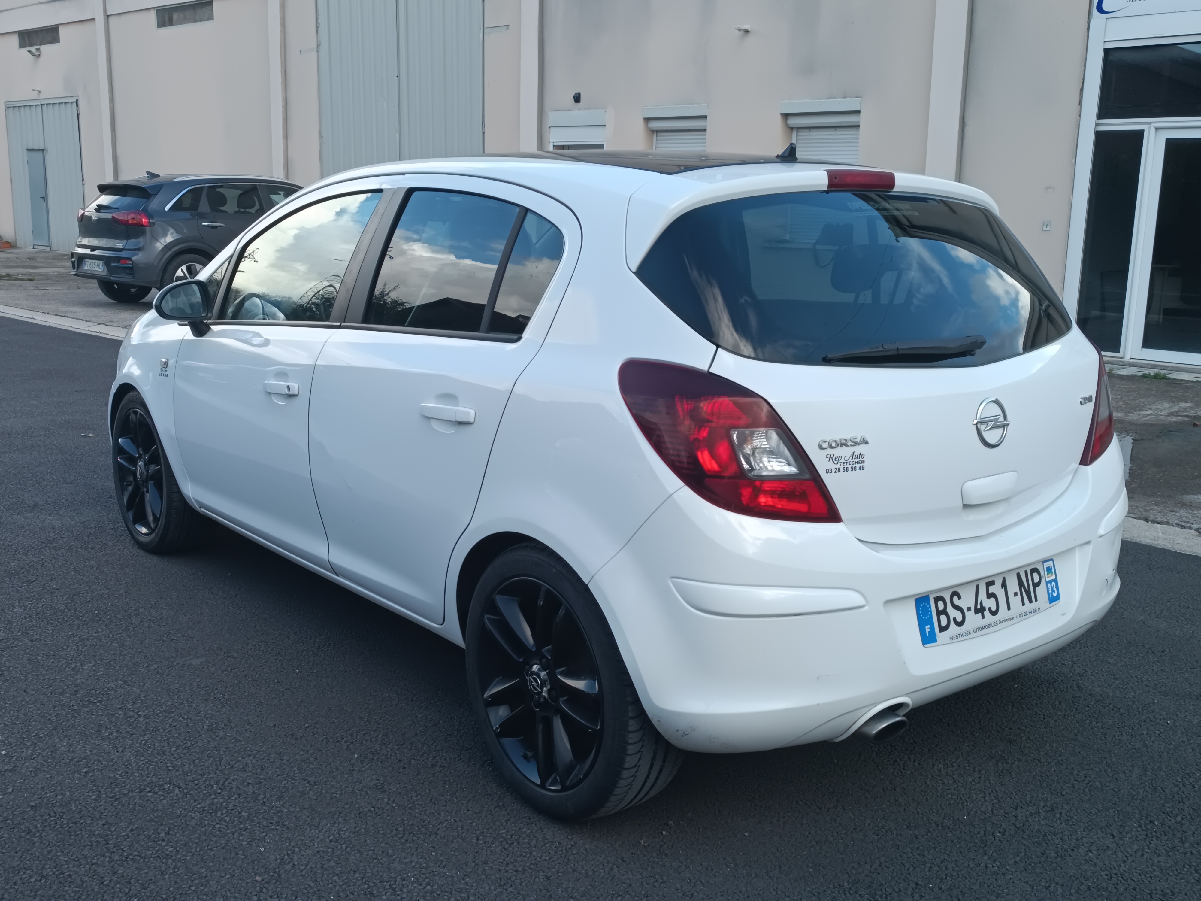 Opel Corsa V 1.3 ECOTEC DIESEL 95 BLACK EDITION 5P