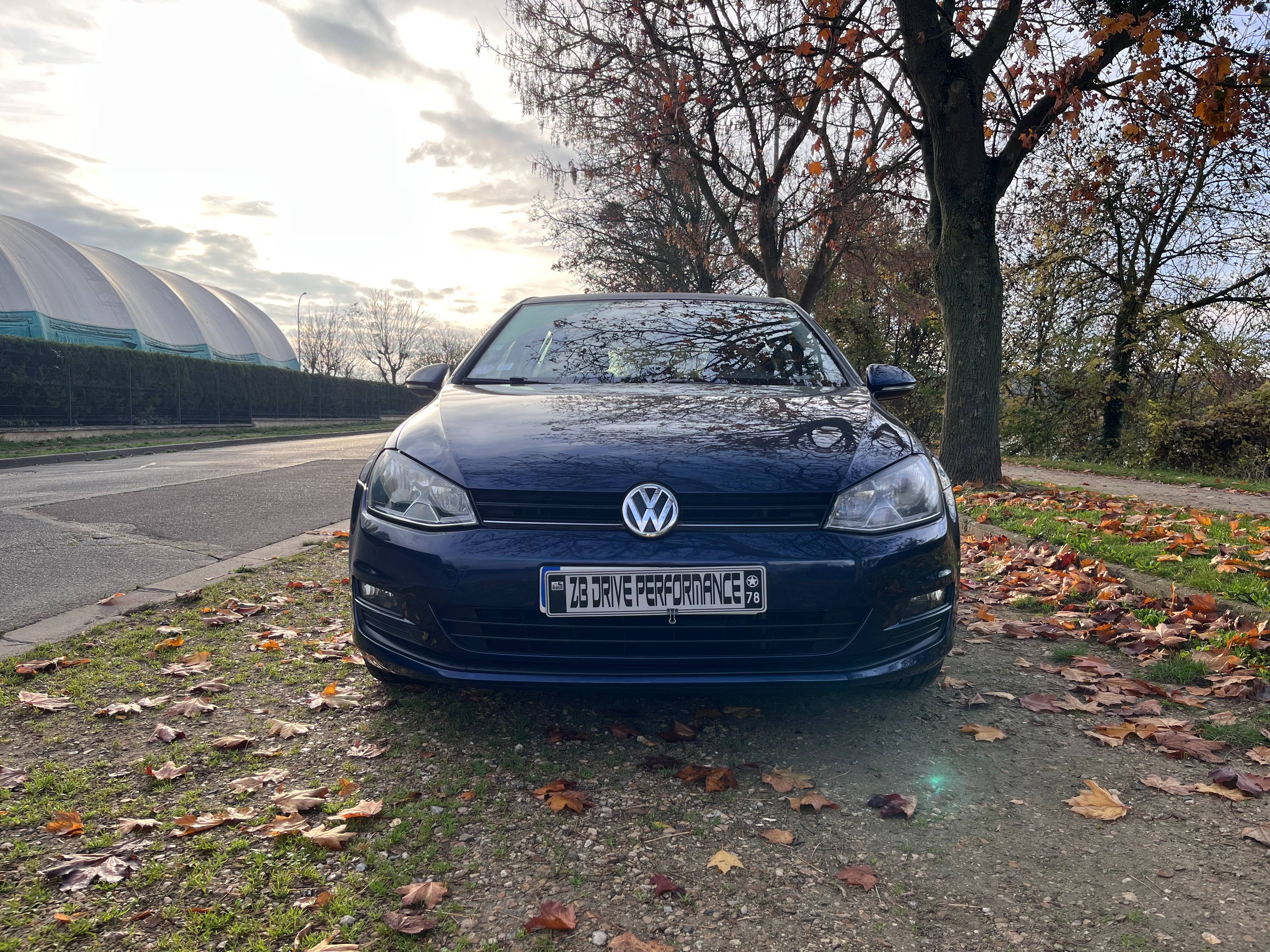 Volkswagen Golf VII 1.2 TSI 105 BLUEMOTION TECHNOLOGY CONFORTLINE 5P