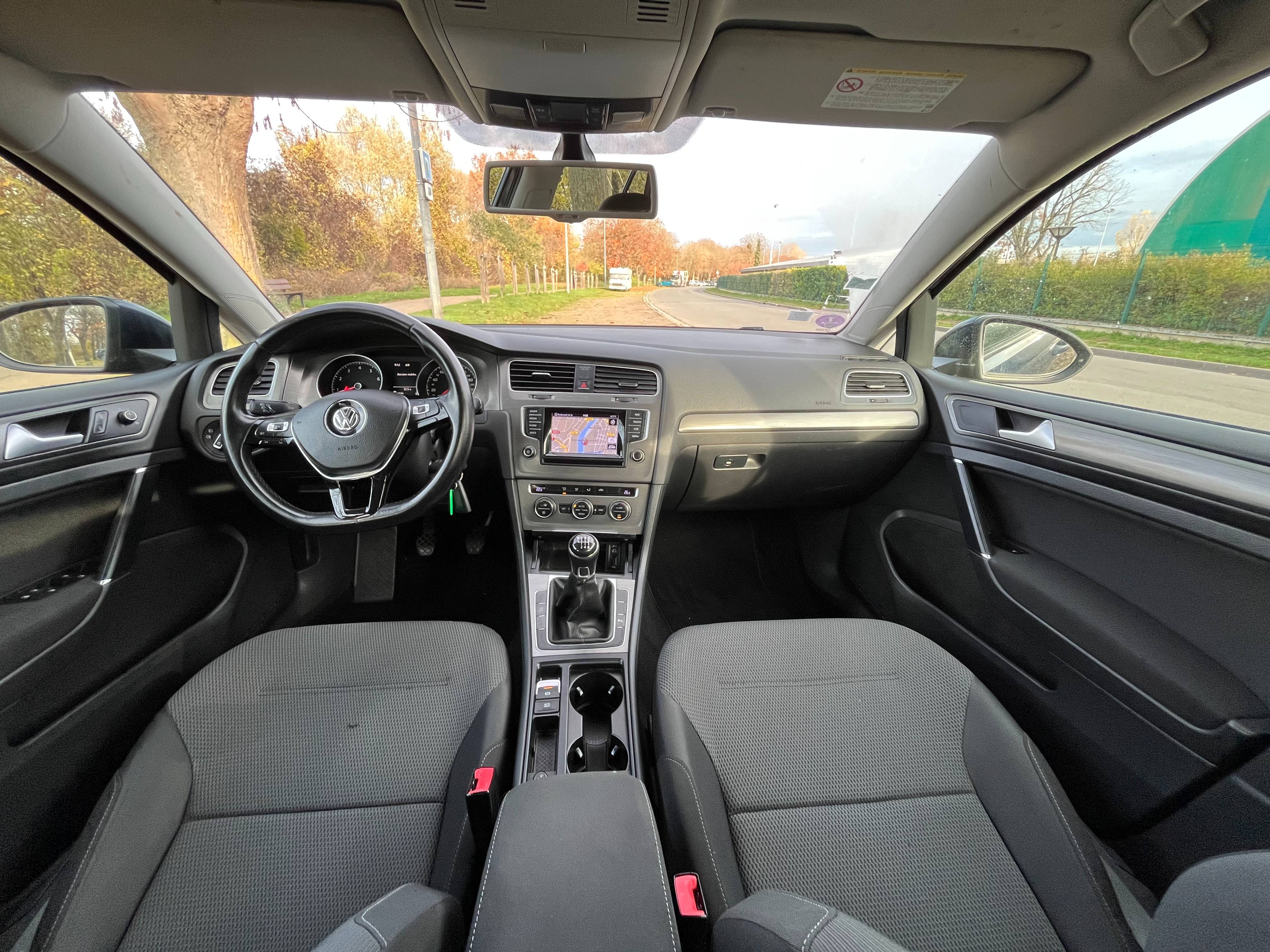 Volkswagen Golf VII 1.2 TSI 105 BLUEMOTION TECHNOLOGY CONFORTLINE 5P