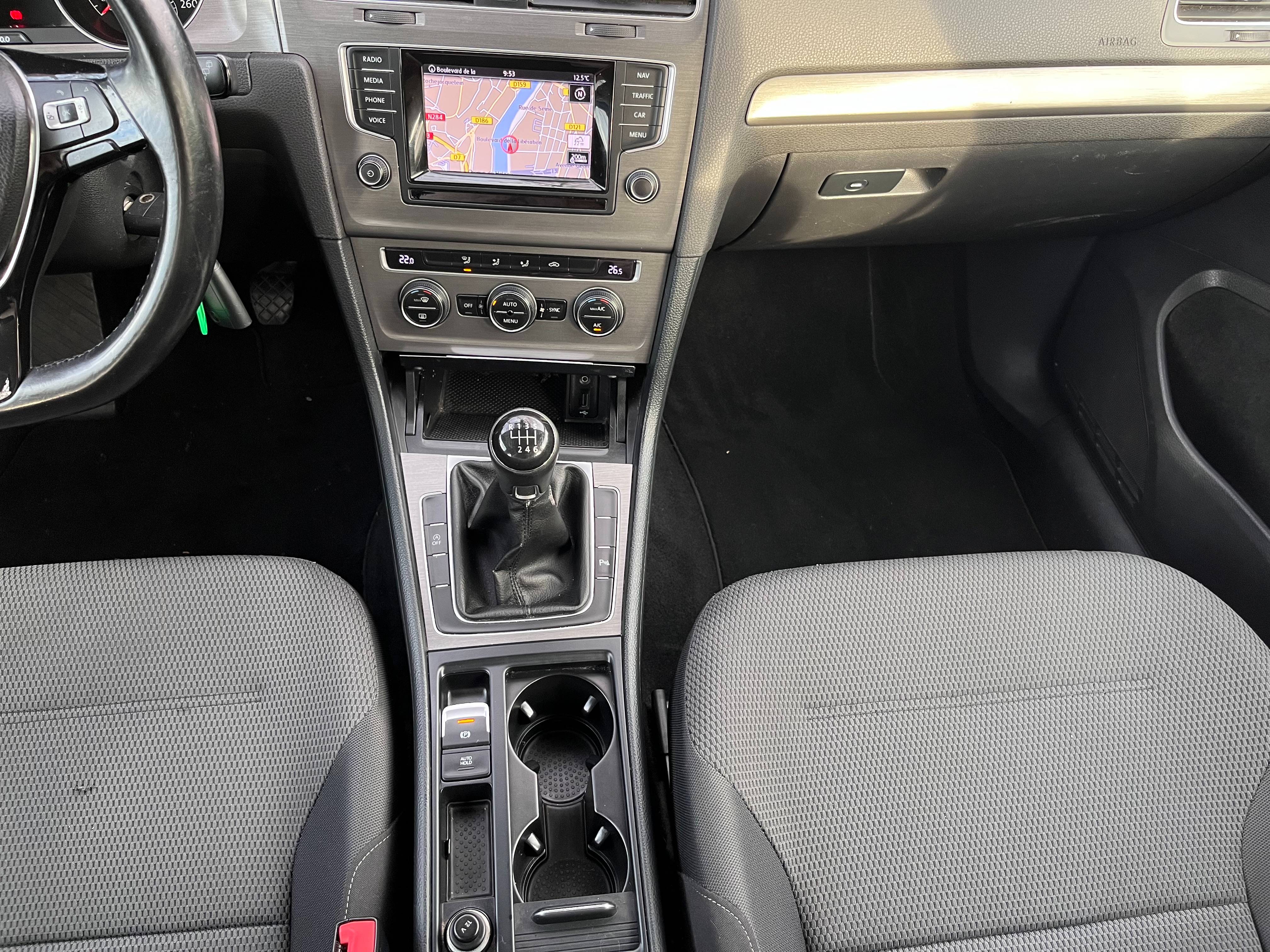 Volkswagen Golf VII 1.2 TSI 105 BLUEMOTION TECHNOLOGY CONFORTLINE 5P