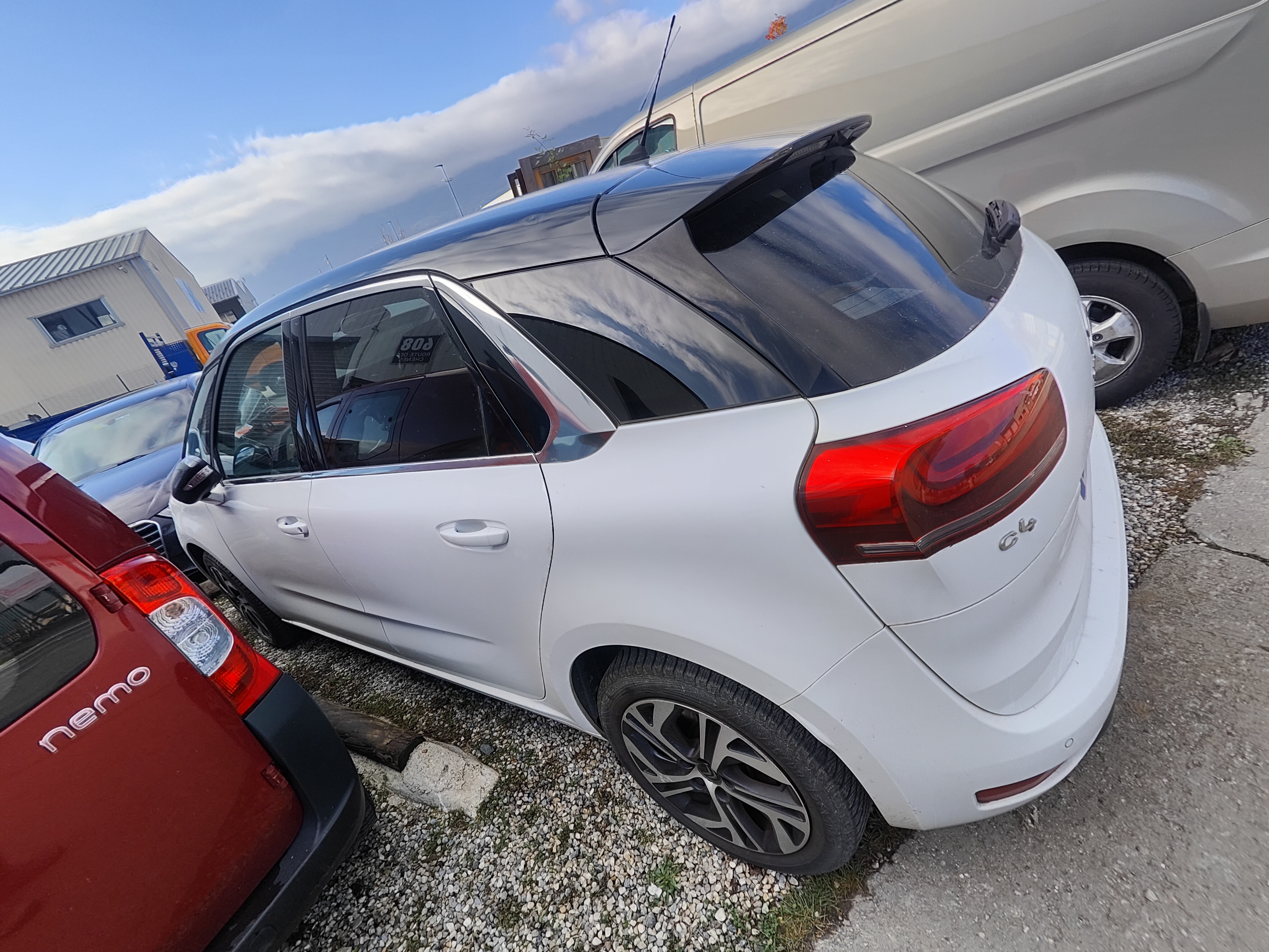 Citroen C4 II (2) 1.2 PURETECH 130 S&amp;S FEEL