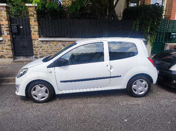 Renault Twingo II 1.2 16V 75 DYNAMIQUE